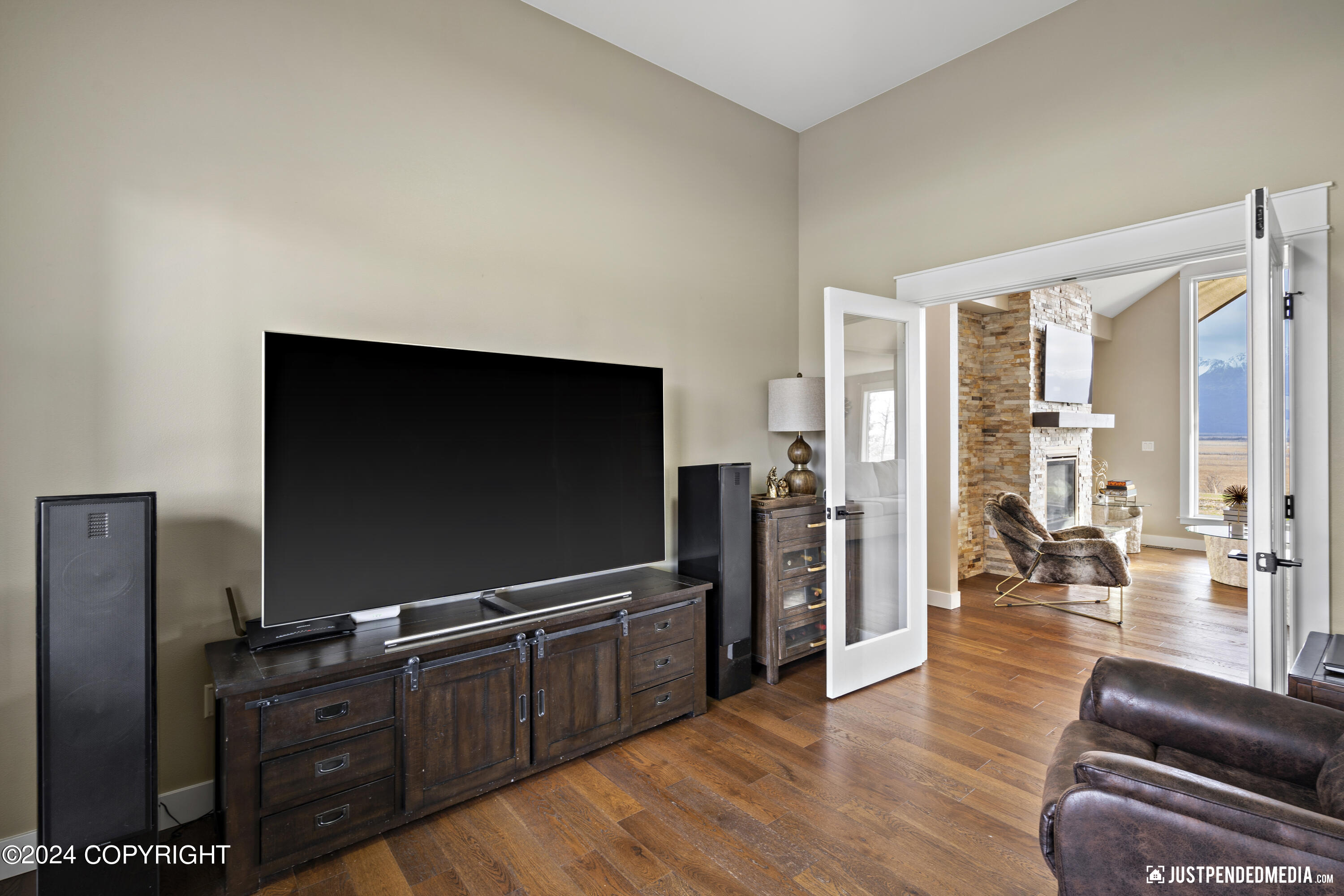 3666 S Barn Gable Loop