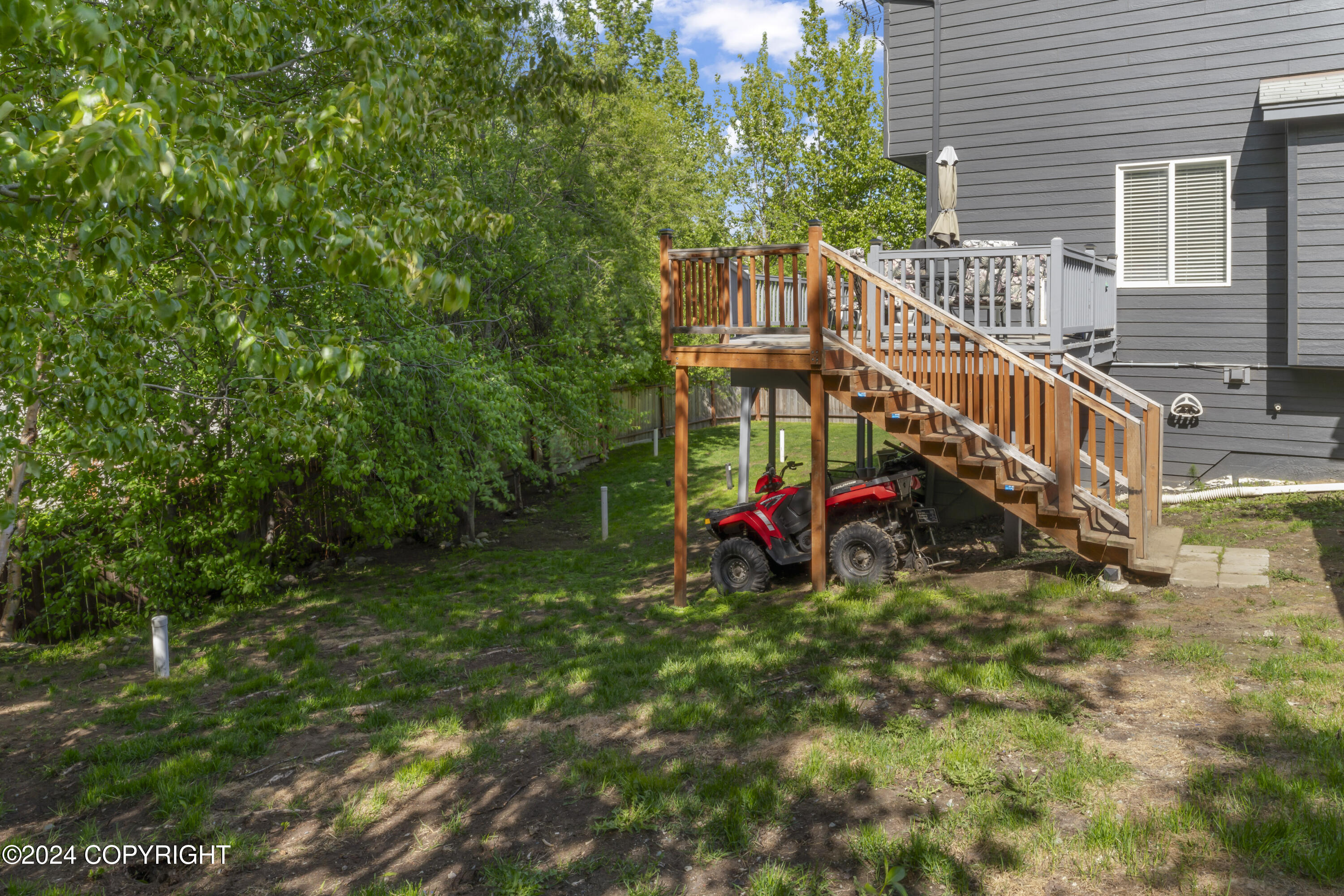 8571 Queensboro Avenue