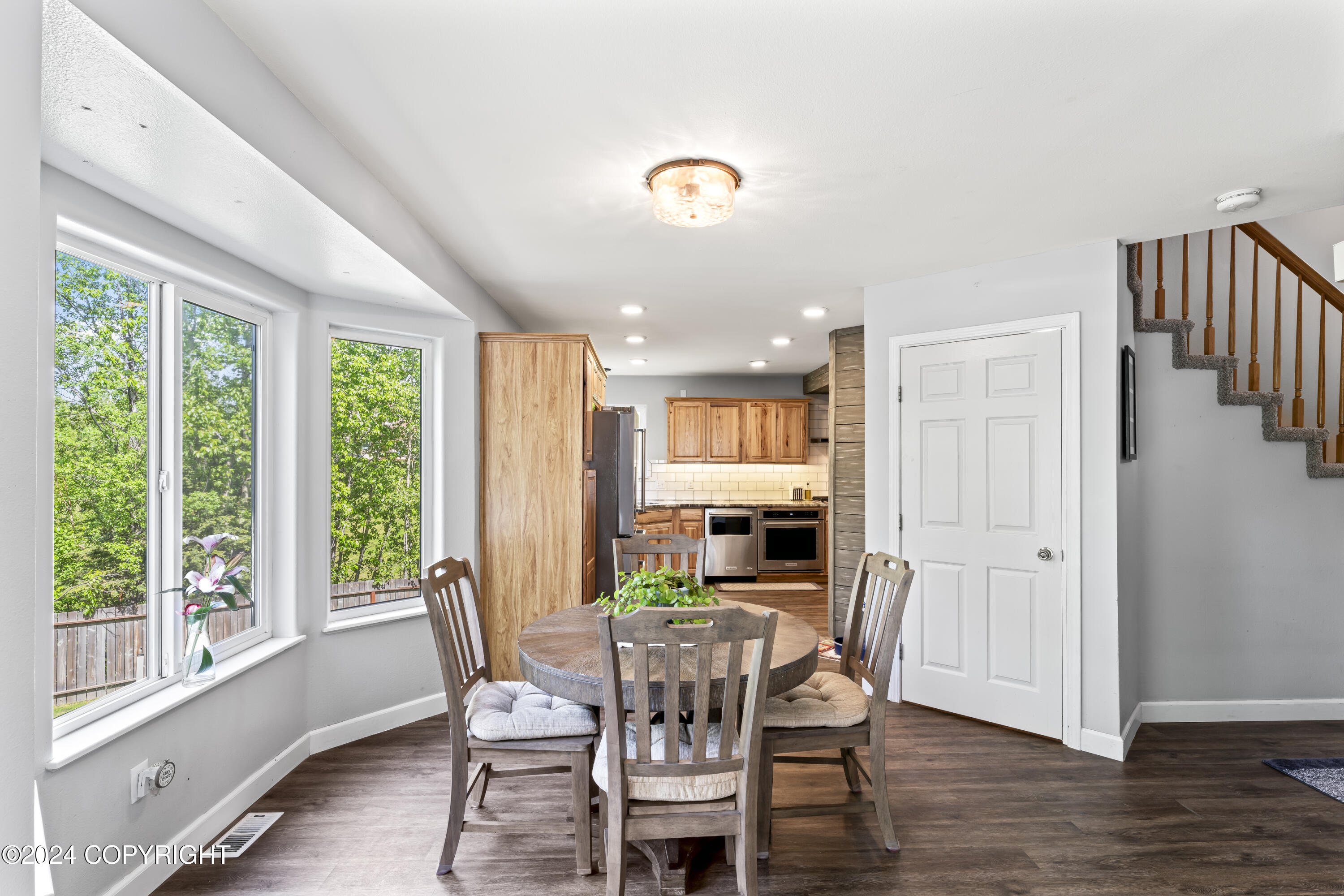 8571 Queensboro Avenue