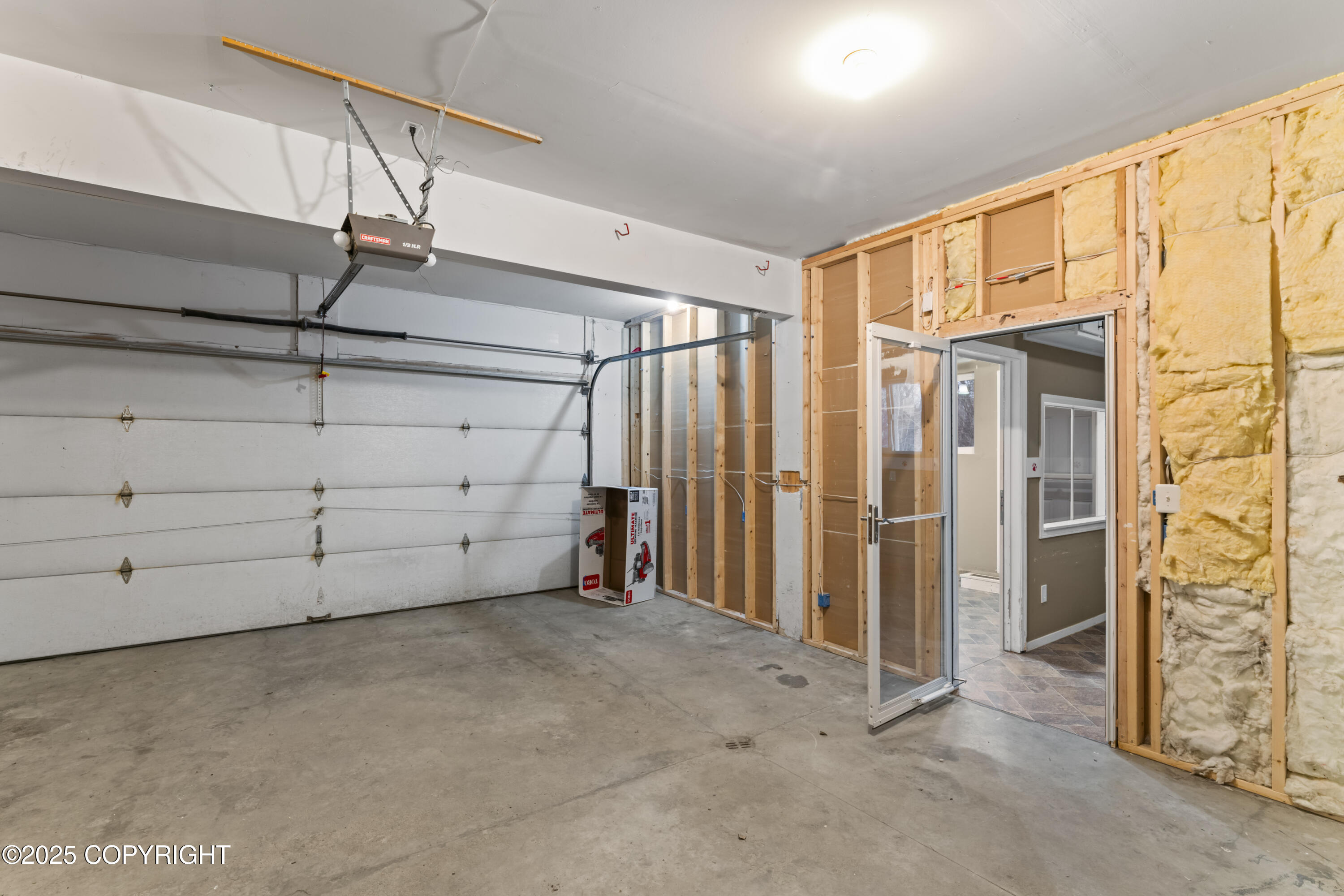 8571 Queensboro Avenue
