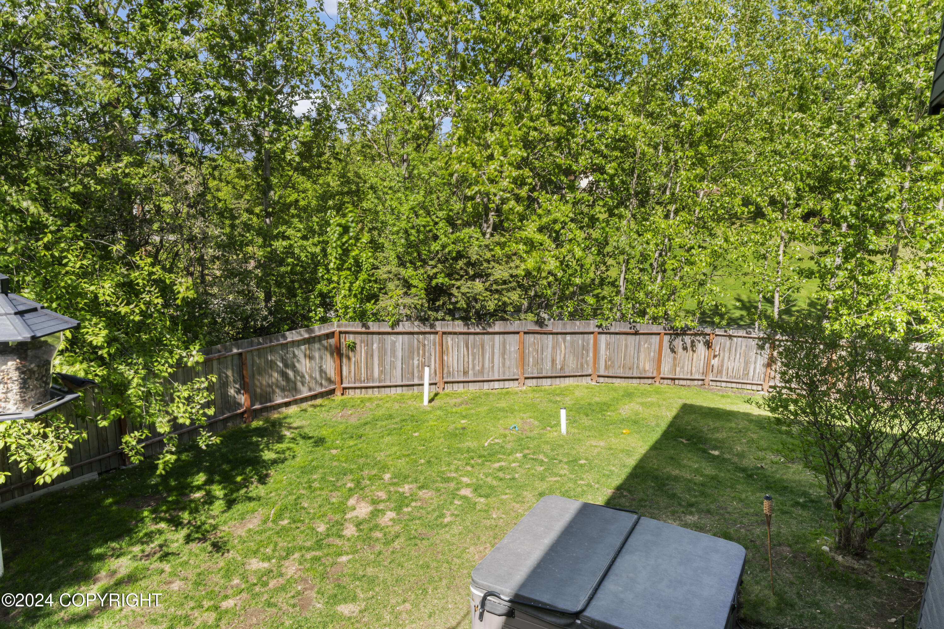 8571 Queensboro Avenue