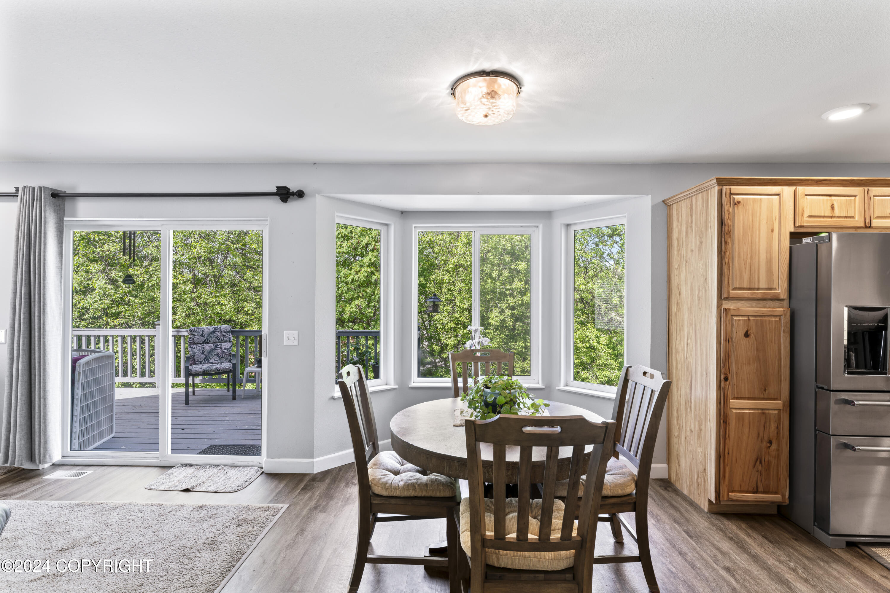 8571 Queensboro Avenue