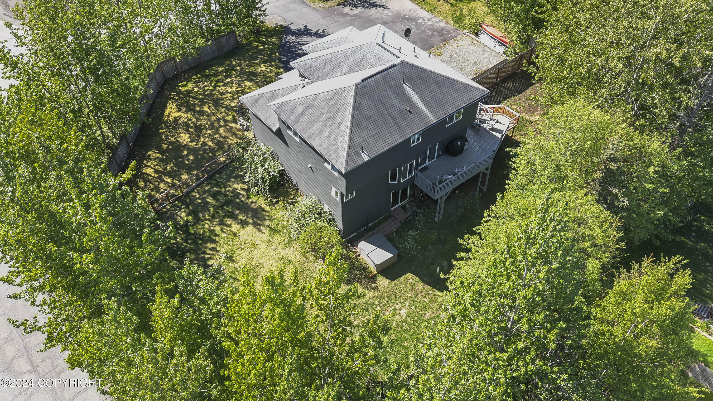 8571 Queensboro Avenue