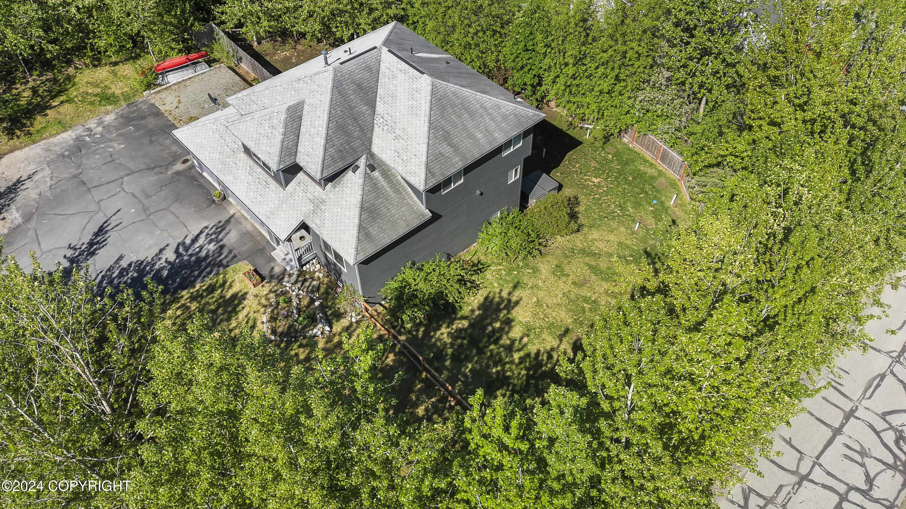 8571 Queensboro Avenue