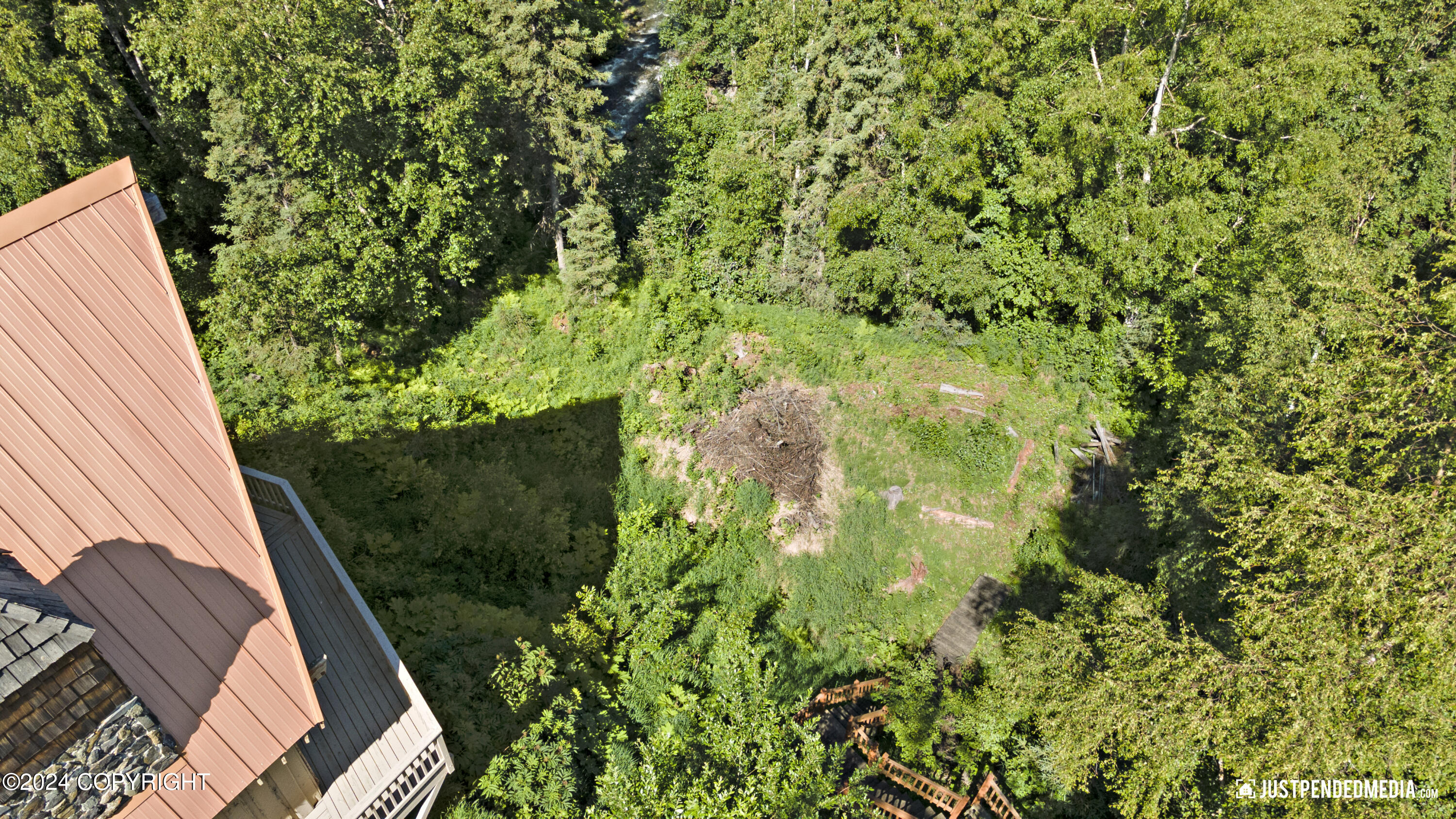 4201 Riverton Avenue