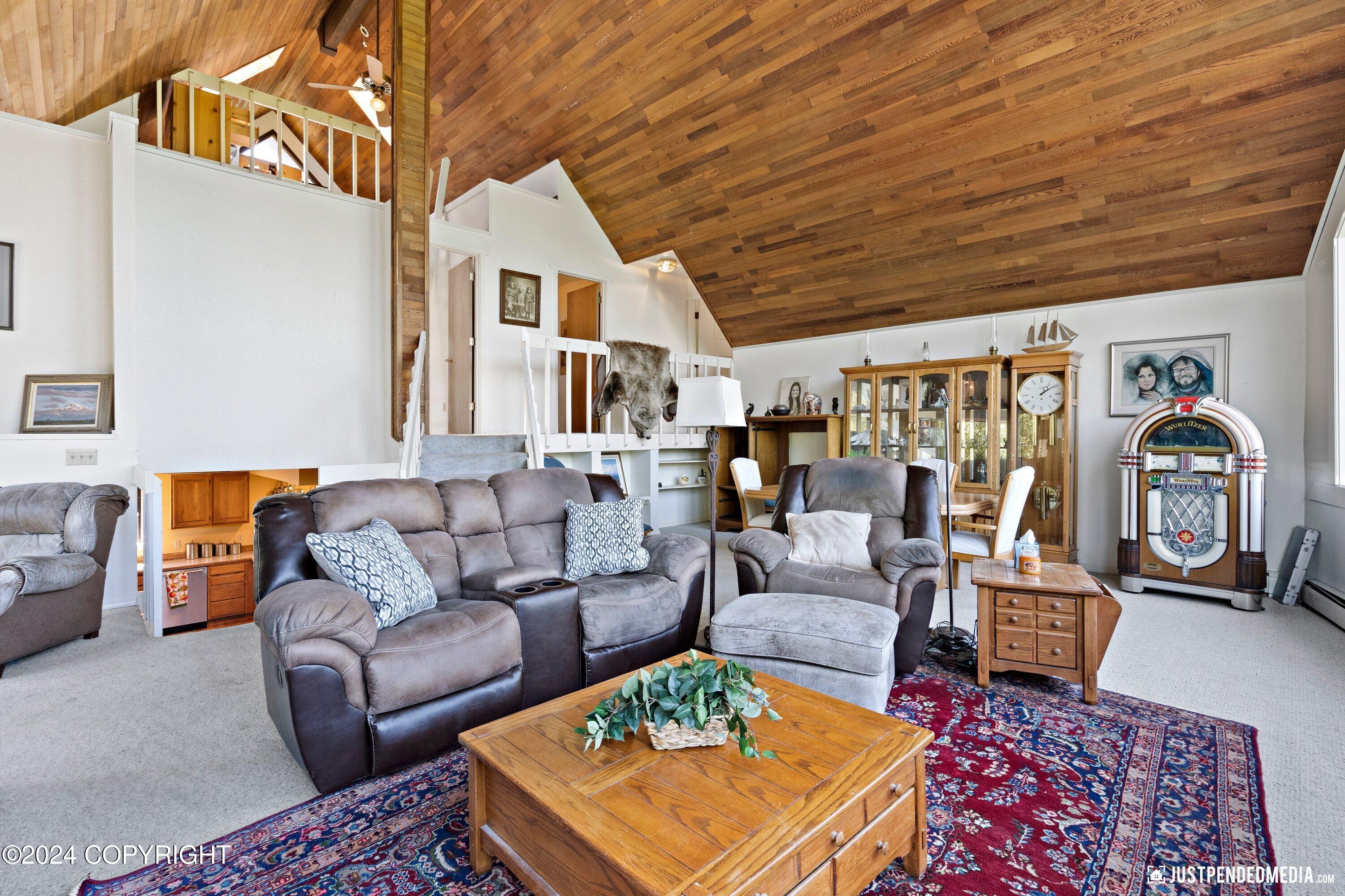 4201 Riverton Avenue