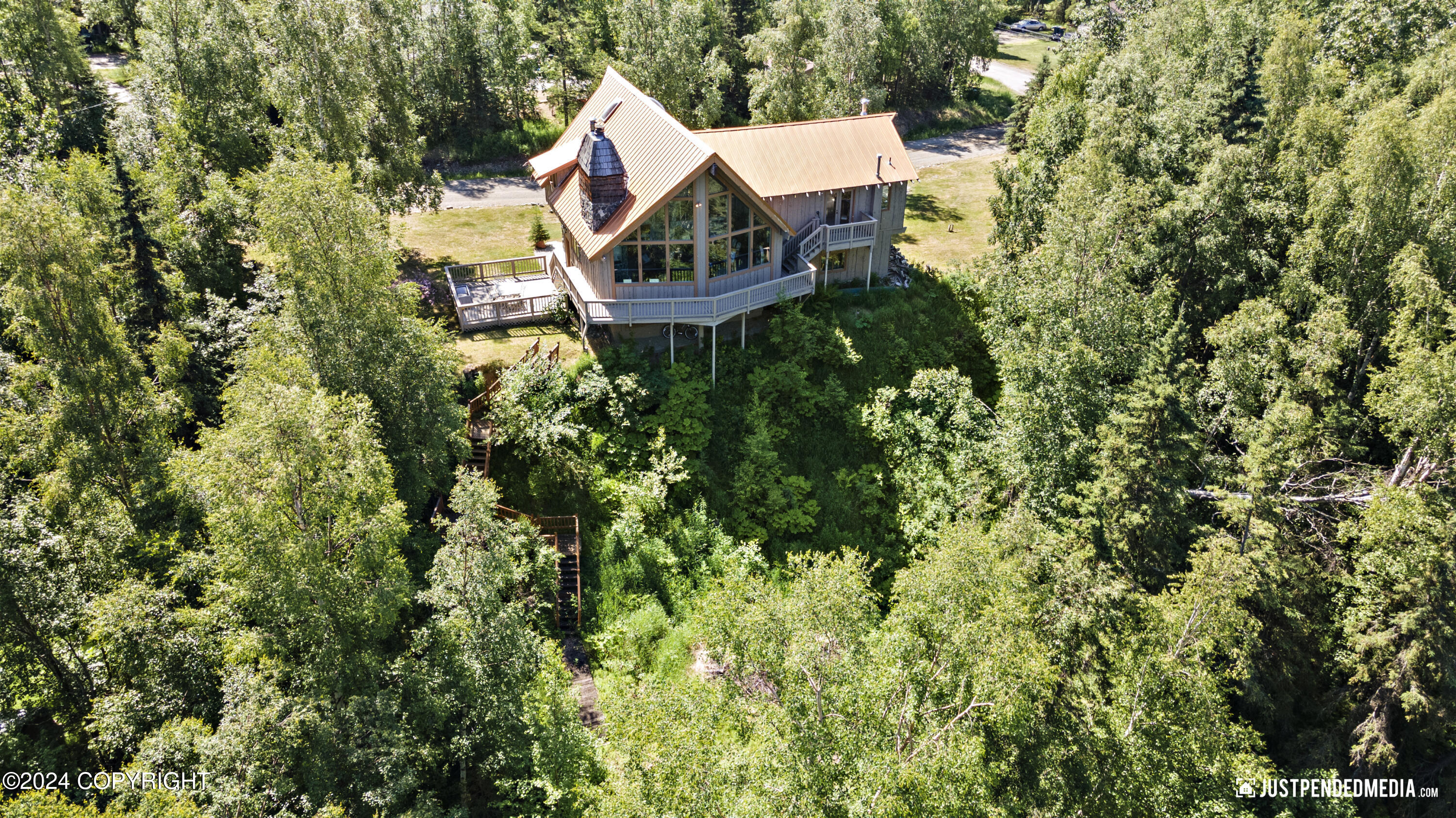 4201 Riverton Avenue