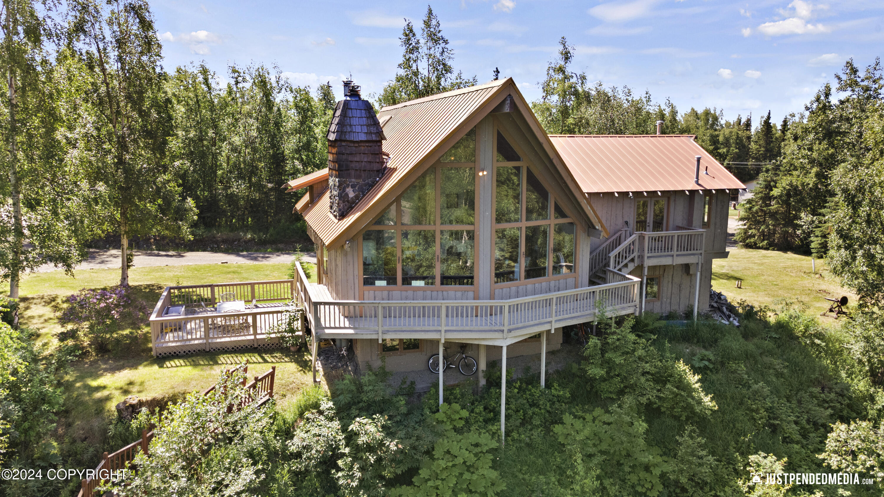 4201 Riverton Avenue