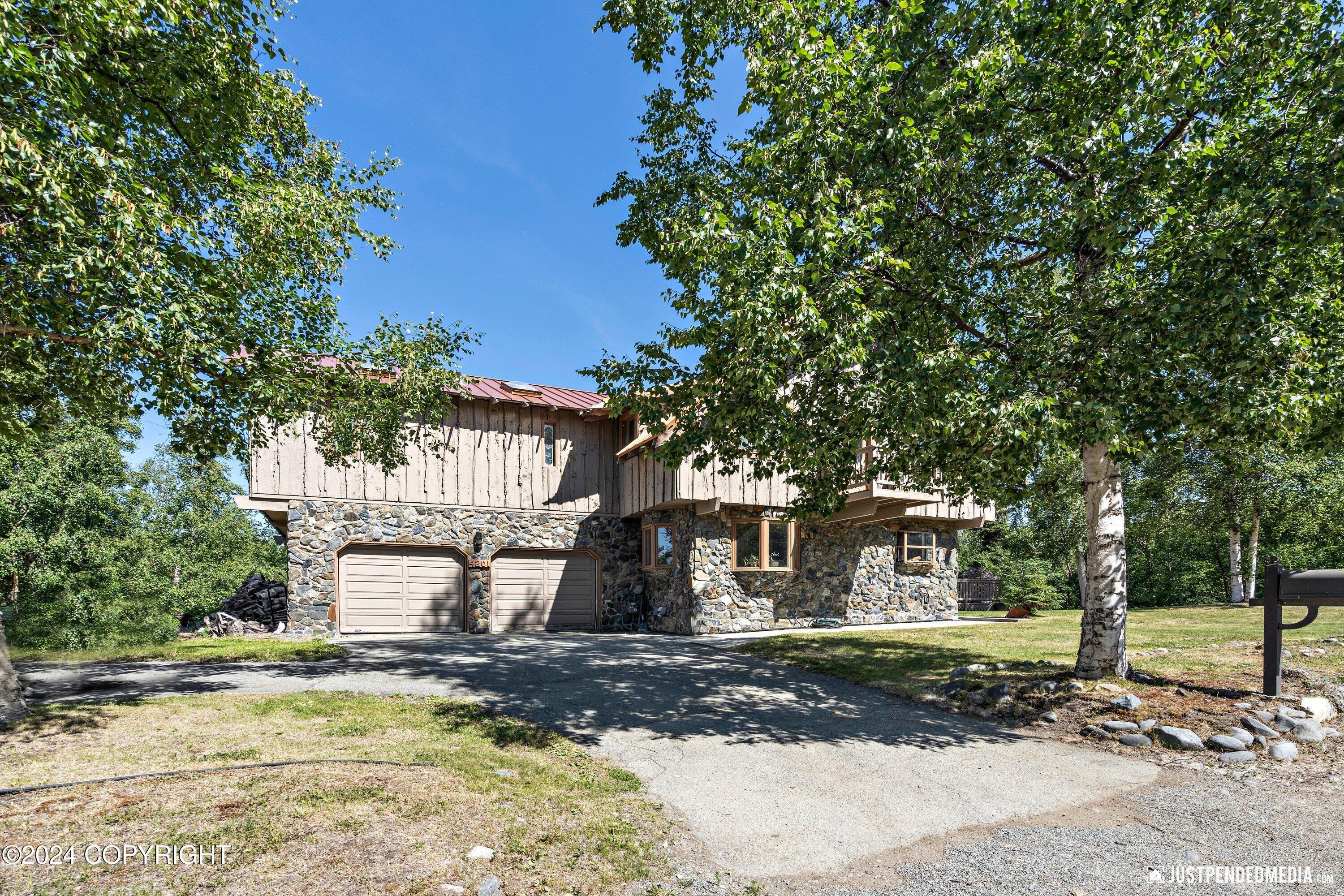 4201 Riverton Avenue