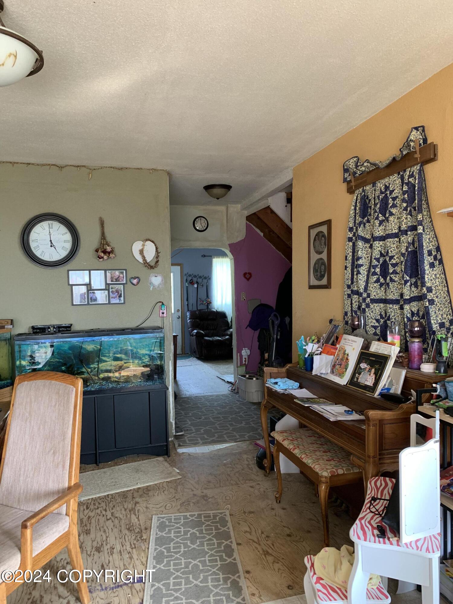 15300 W Willow Fishhook Road