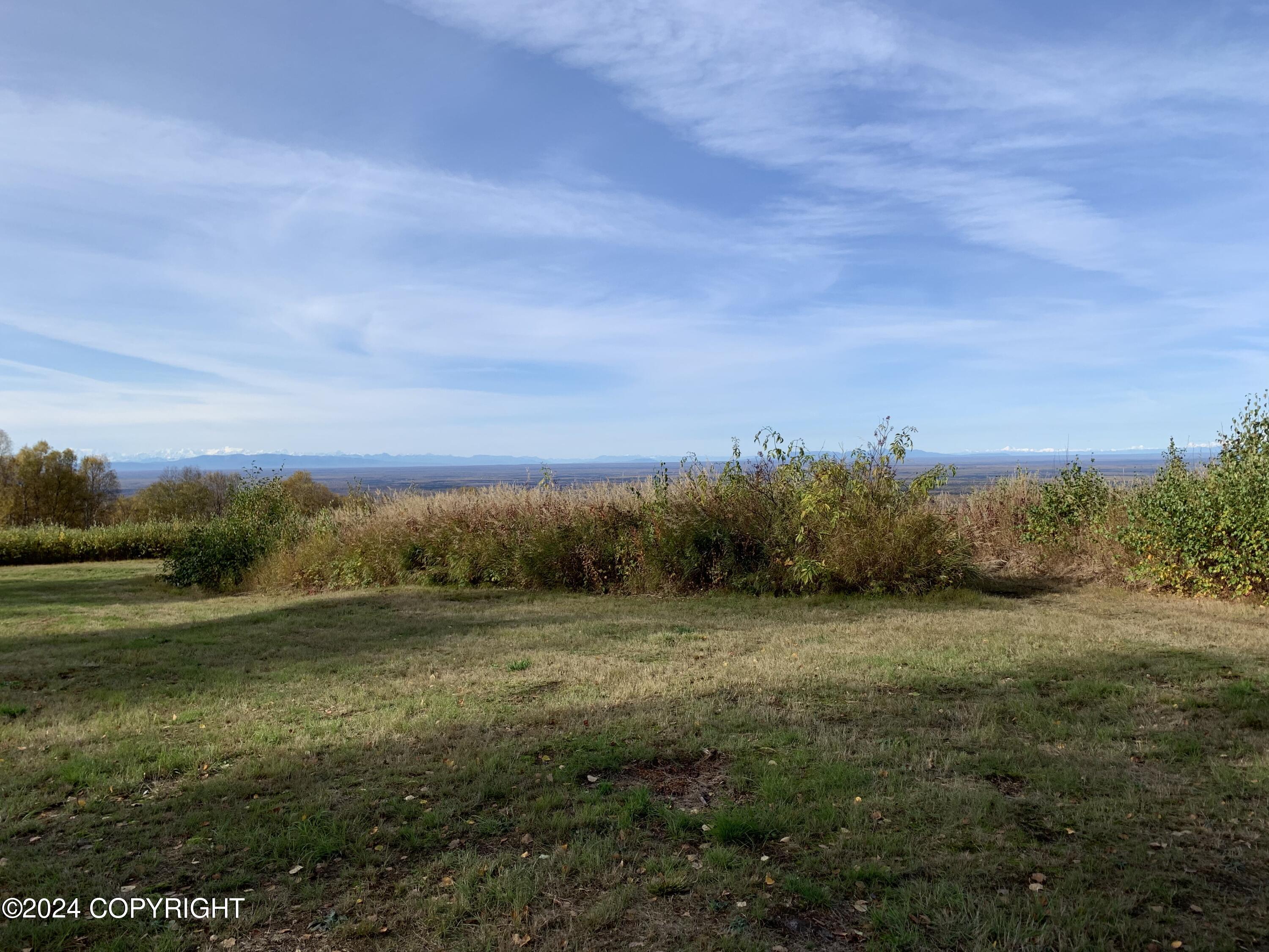 15300 W Willow Fishhook Road