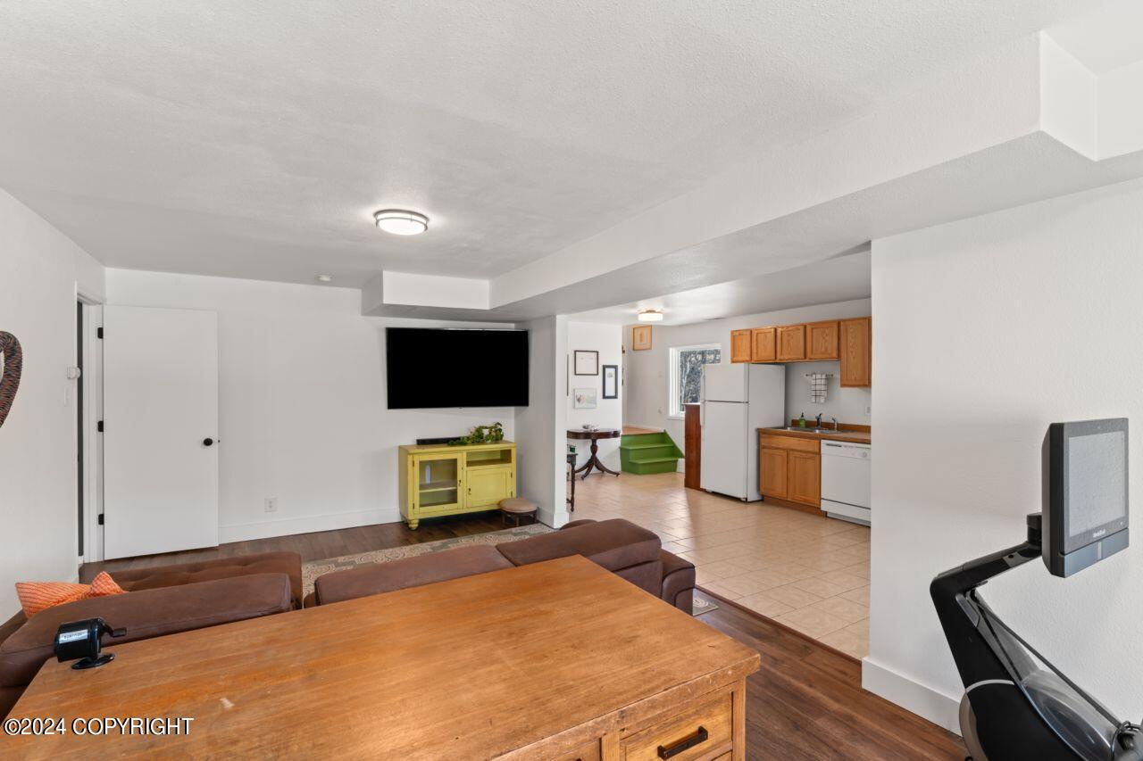 3505 TERN Court