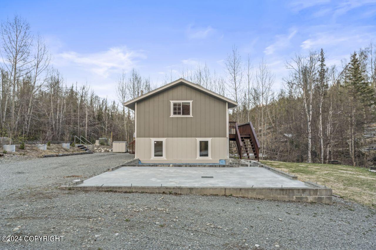 18168 Eska Mountain Way