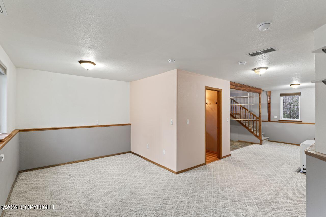 18168 Eska Mountain Way