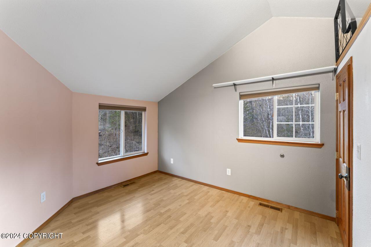 18168 Eska Mountain Way