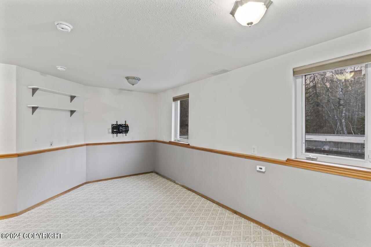 18168 Eska Mountain Way