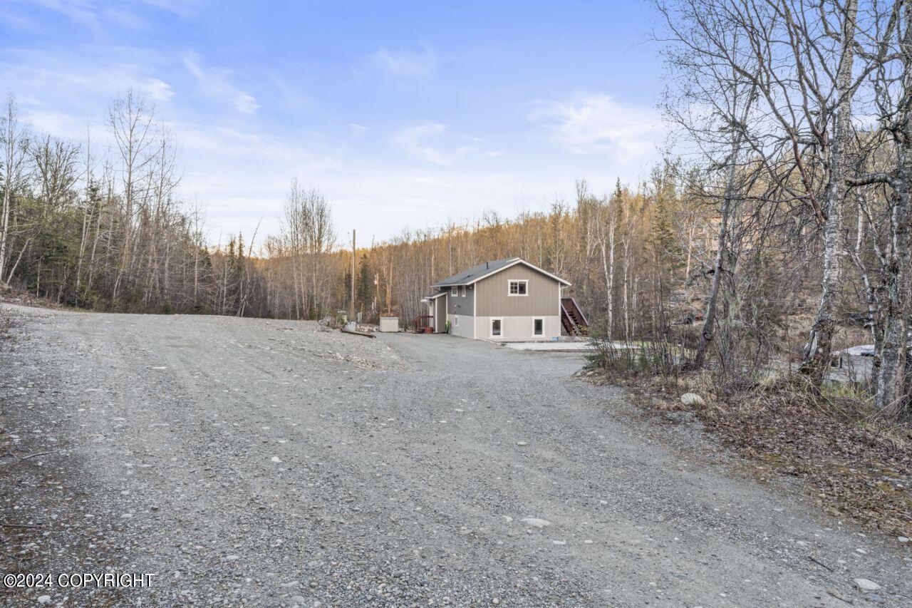 18168 Eska Mountain Way