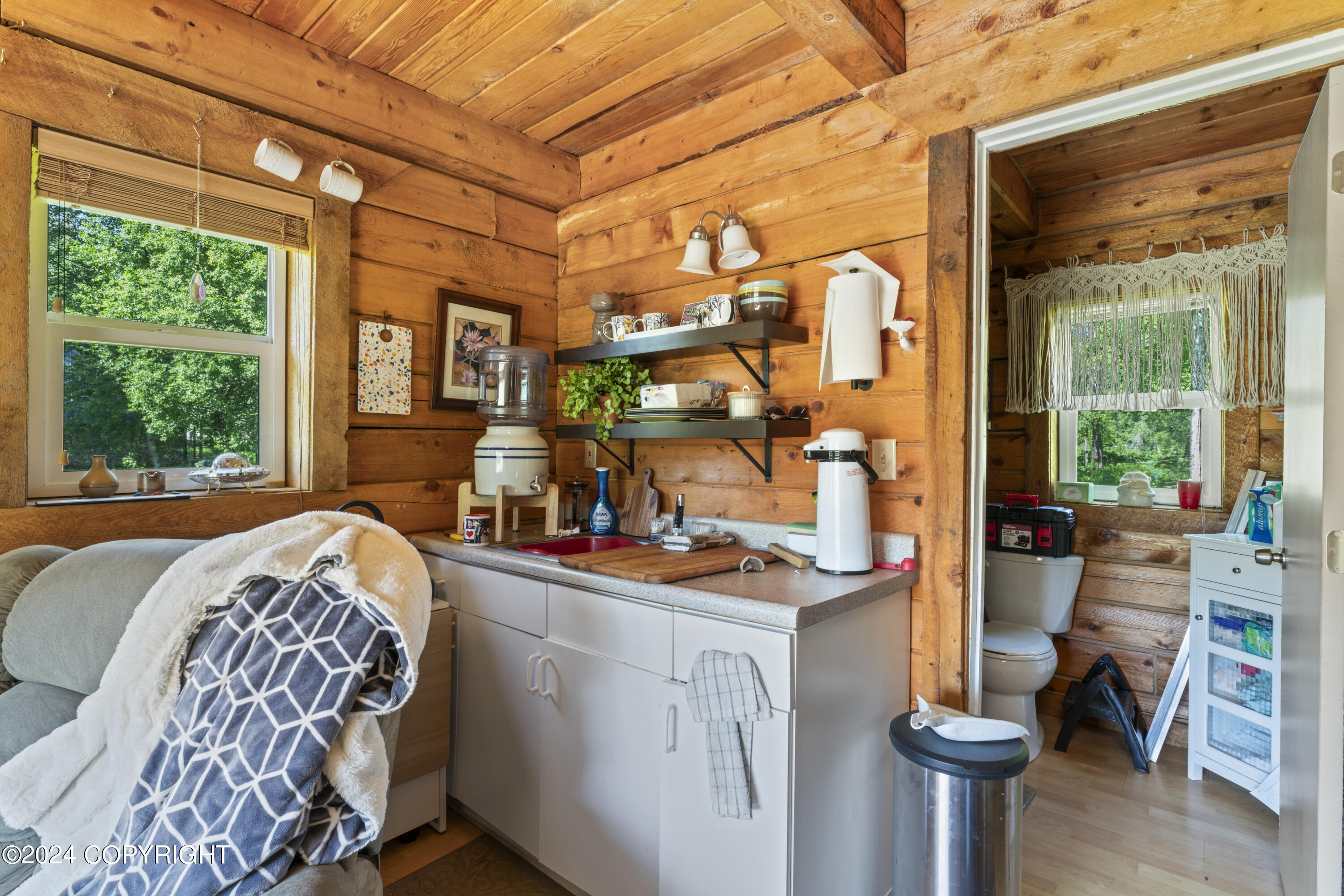 11275 E Wolf Trail