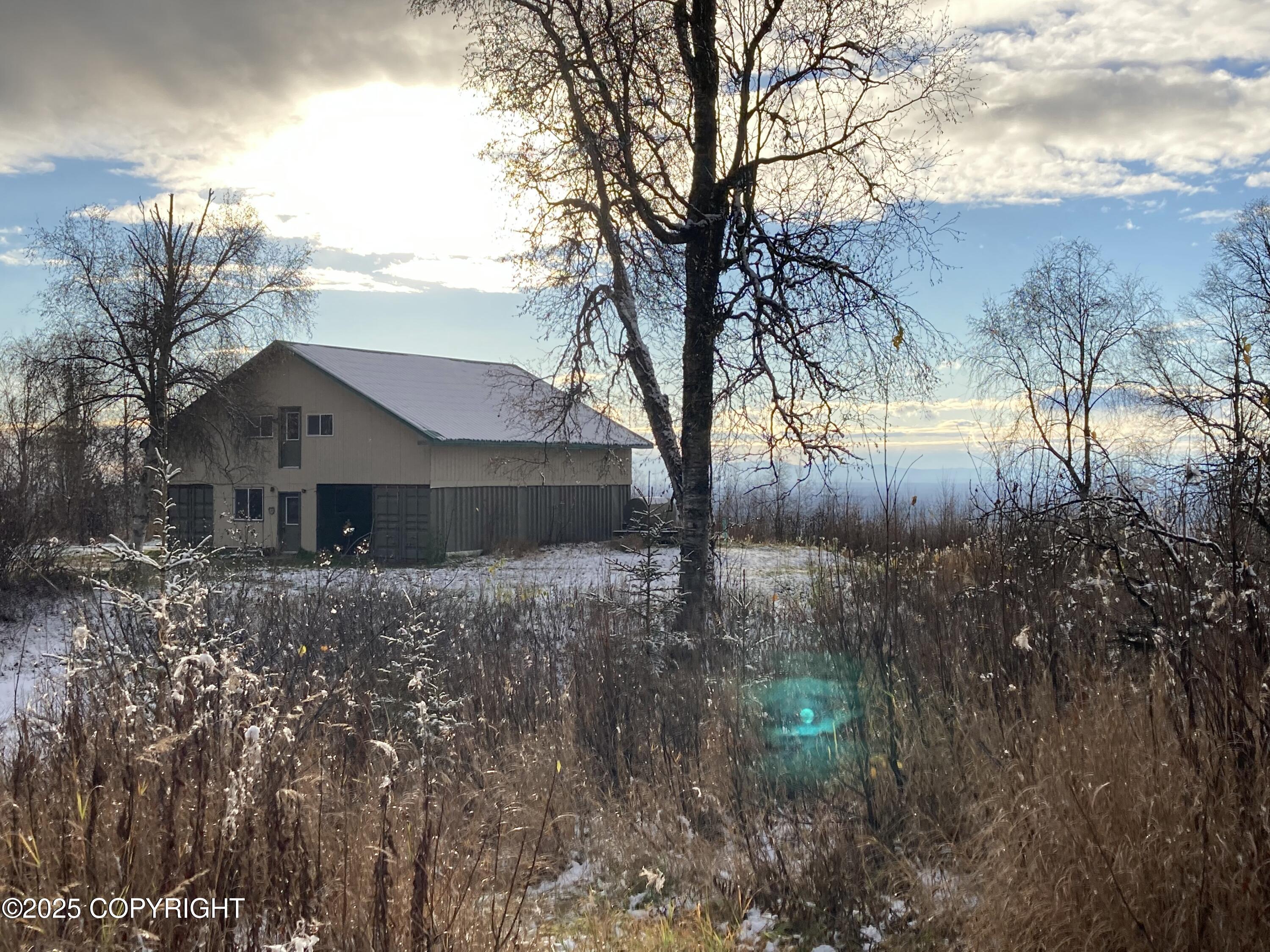 15561 W Willa's Way