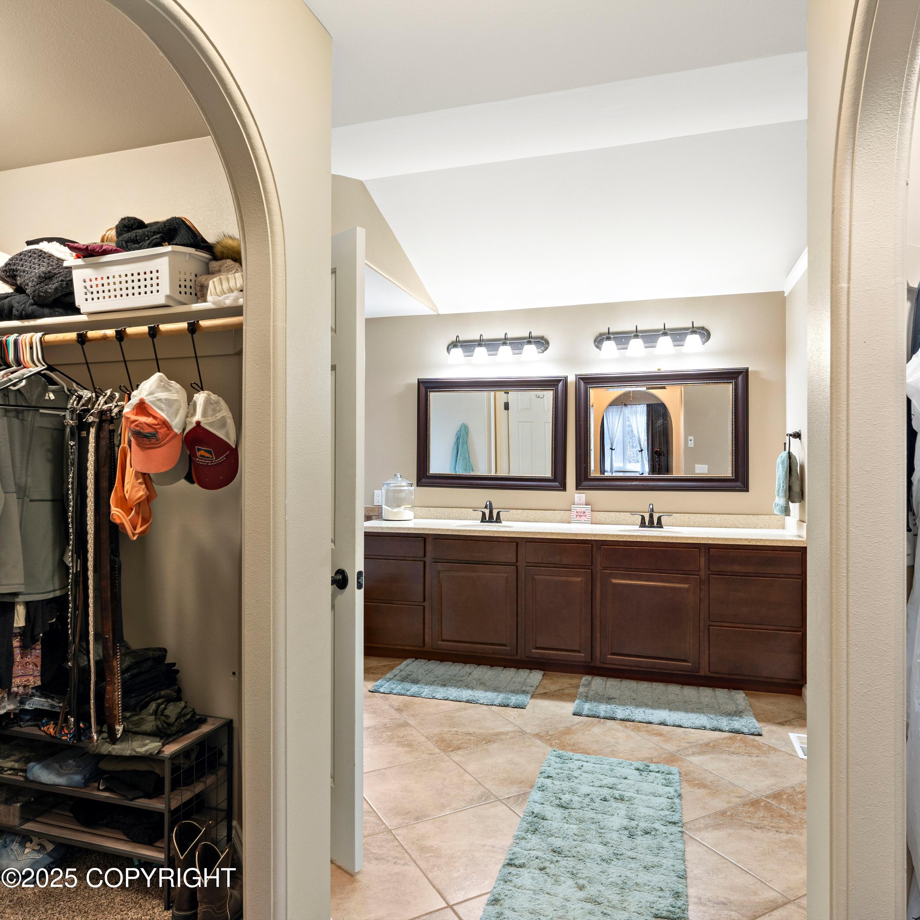 2075 W Jaime Marie Circle