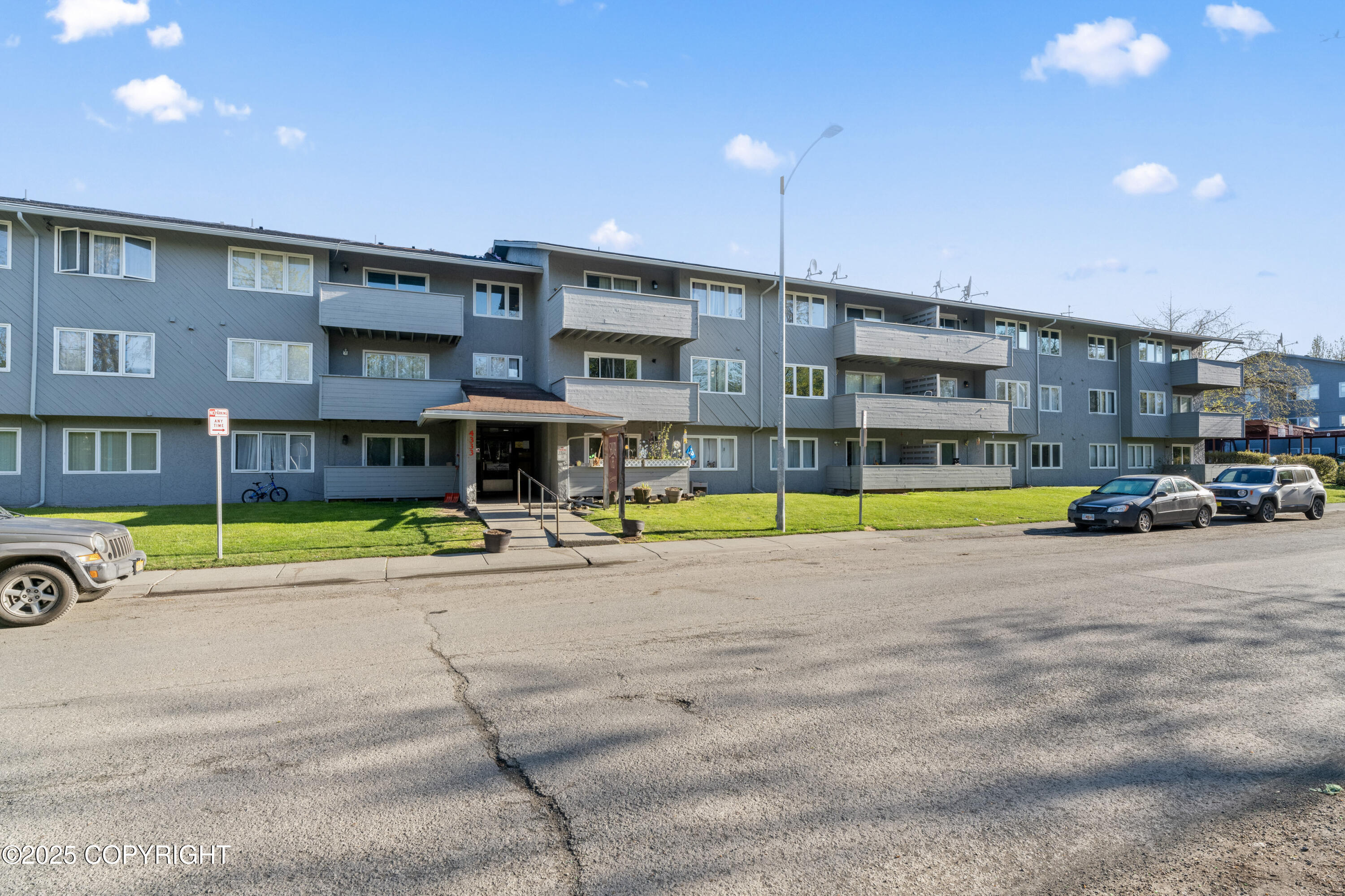 4333 San Ernesto Avenue # W304 Unit: #W304