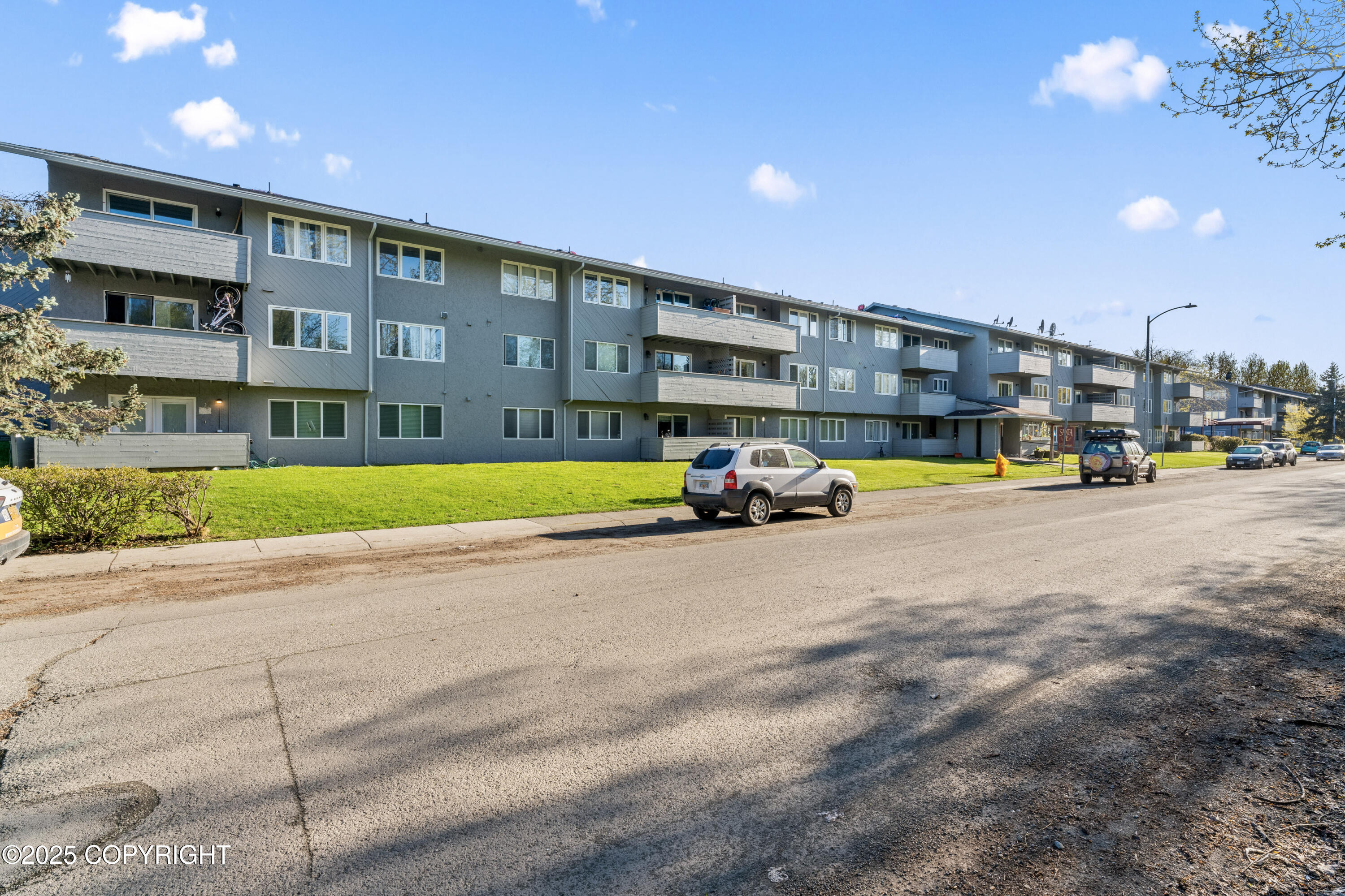 4333 San Ernesto Avenue # W304 Unit: #W304