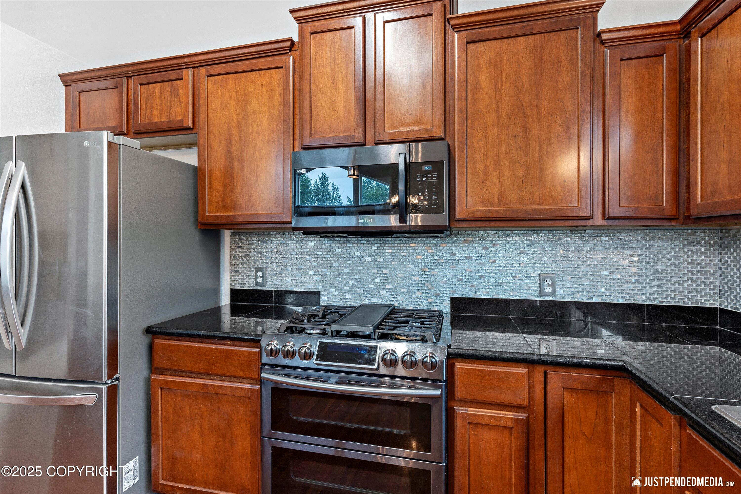 1105 W Granville Street