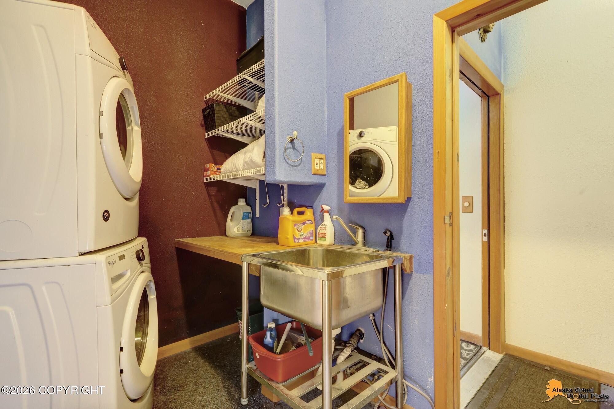 16528 Kings Way Drive