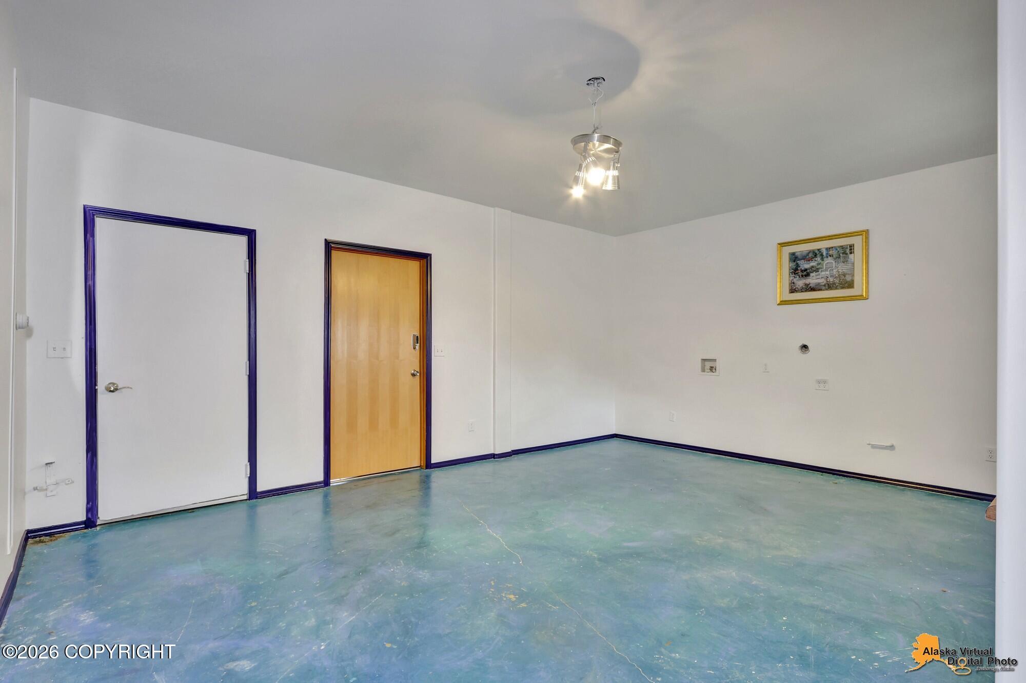 16528 Kings Way Drive