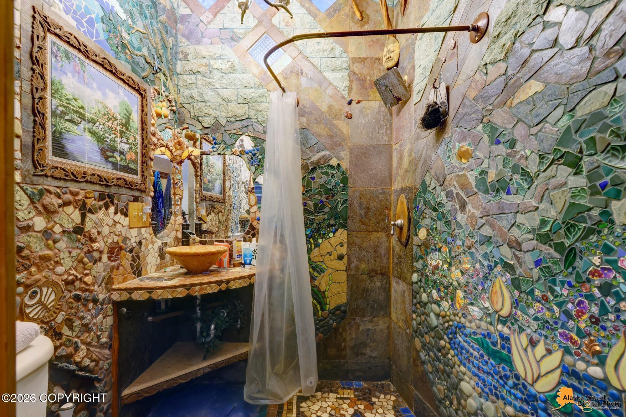 16528 Kings Way Drive