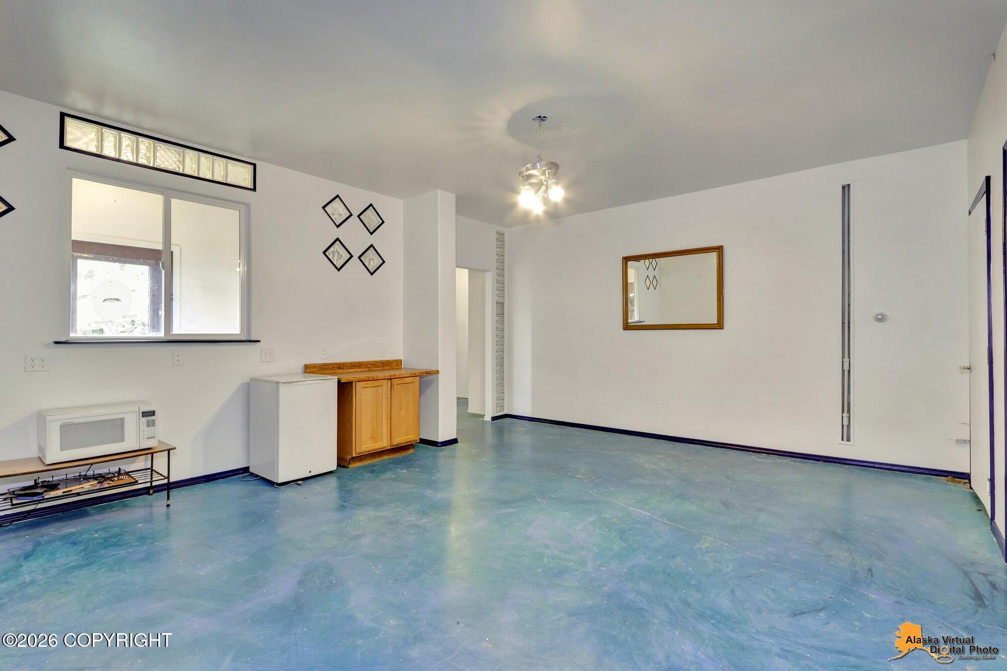 16528 Kings Way Drive