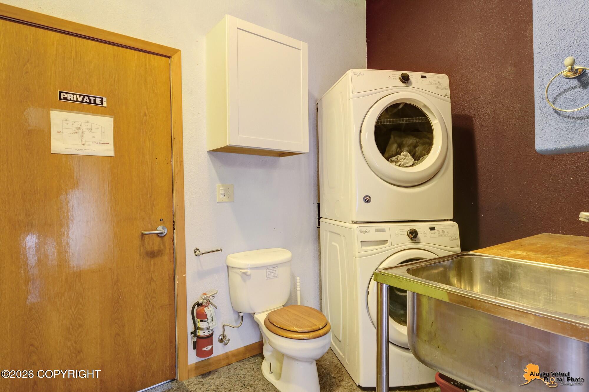 16528 Kings Way Drive