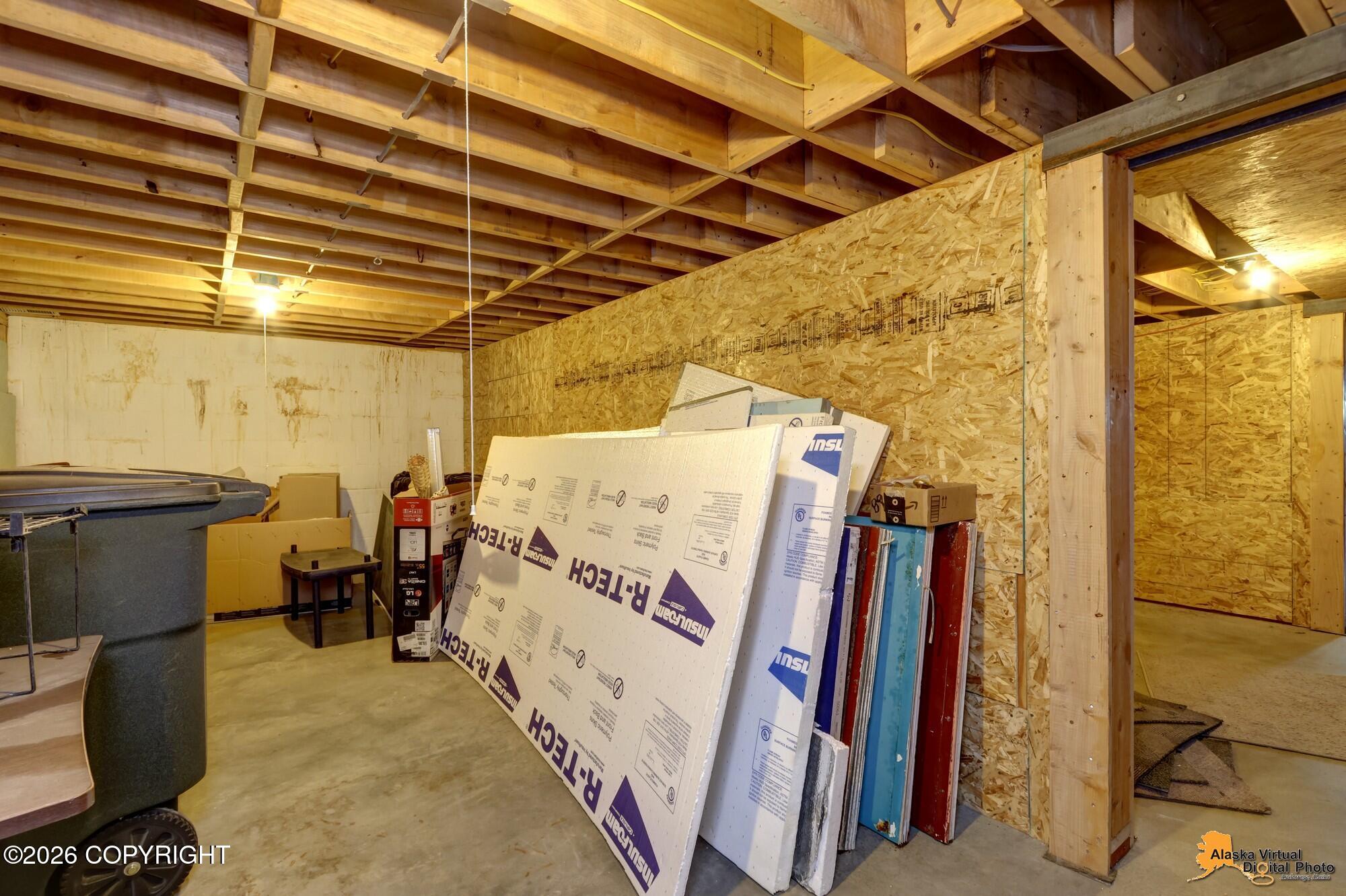 16528 Kings Way Drive