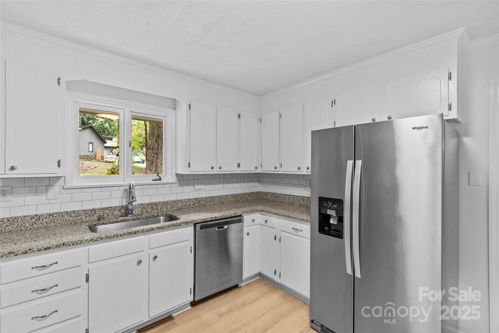 1001 Pinafore Drive