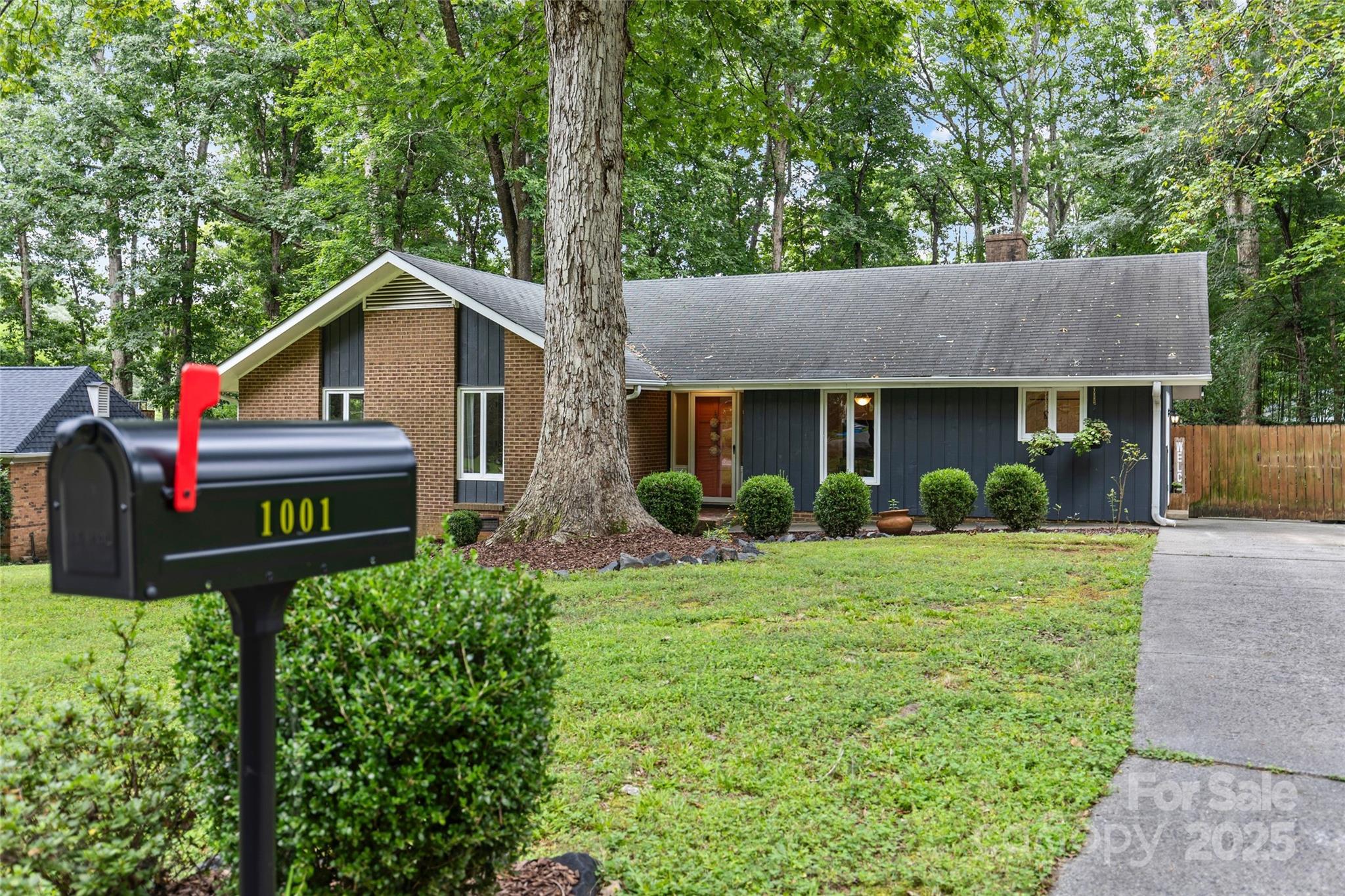 1001 Pinafore Drive