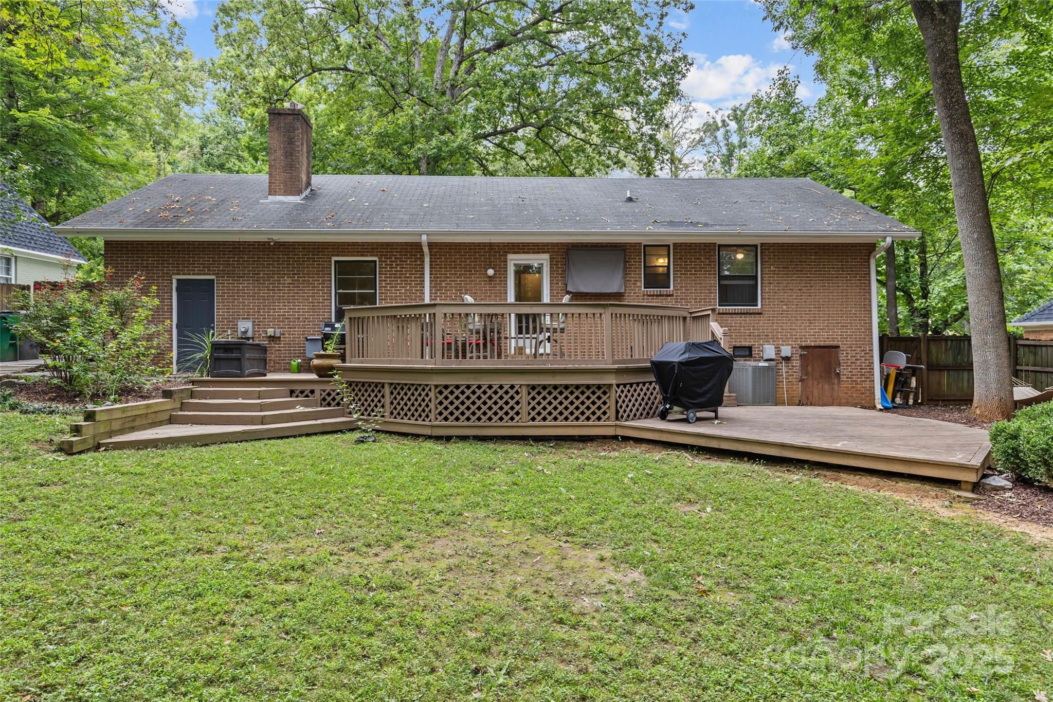 1001 Pinafore Drive