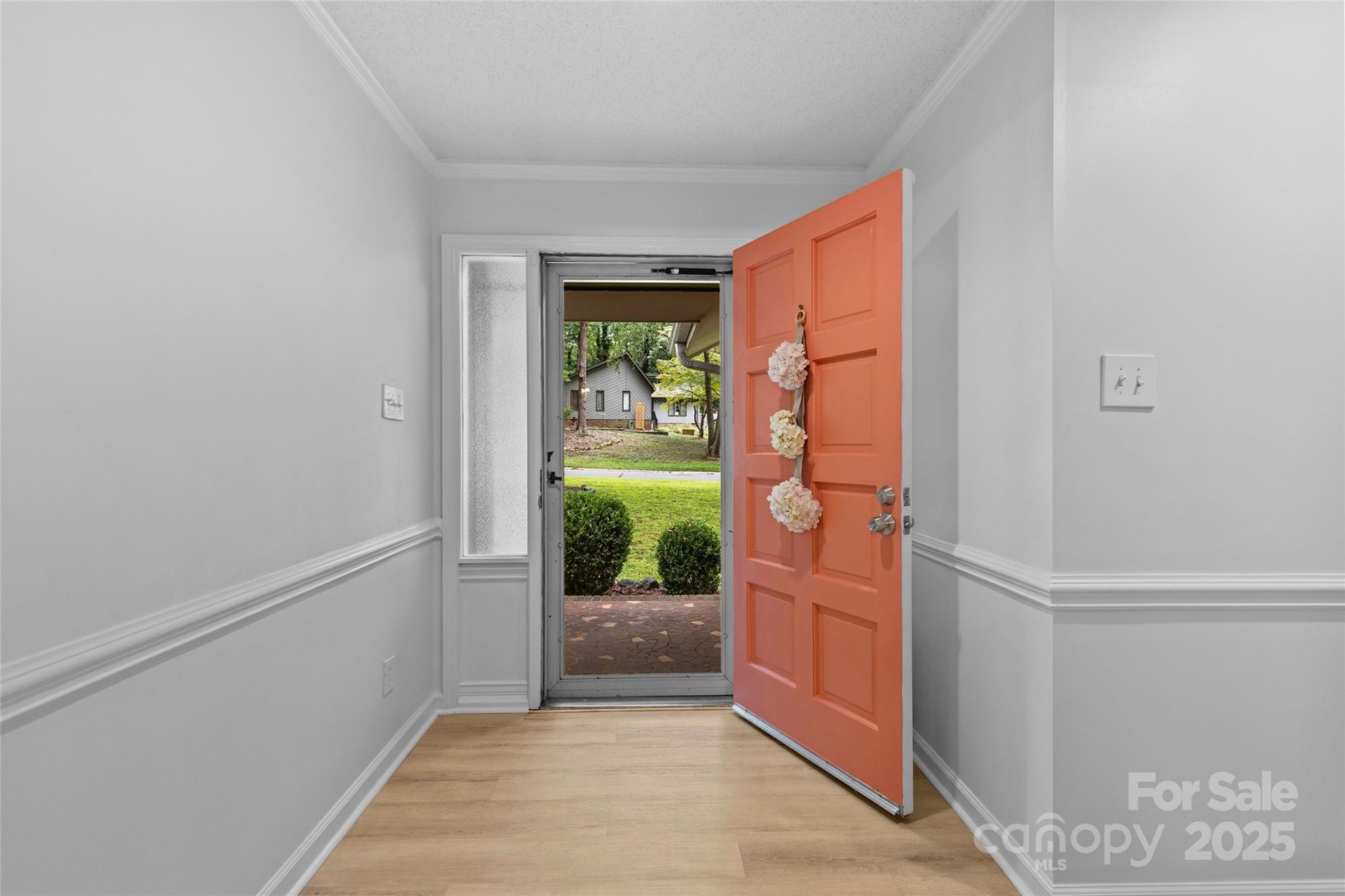 1001 Pinafore Drive