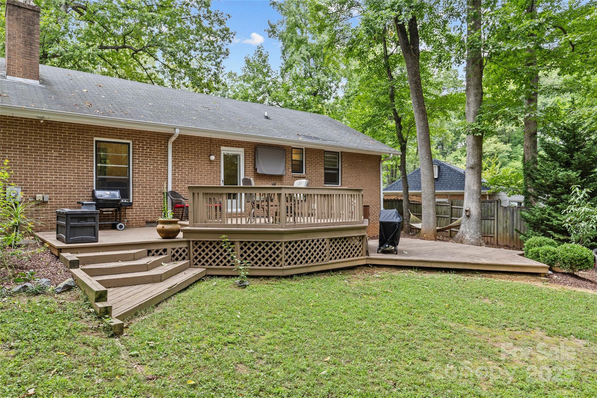 1001 Pinafore Drive