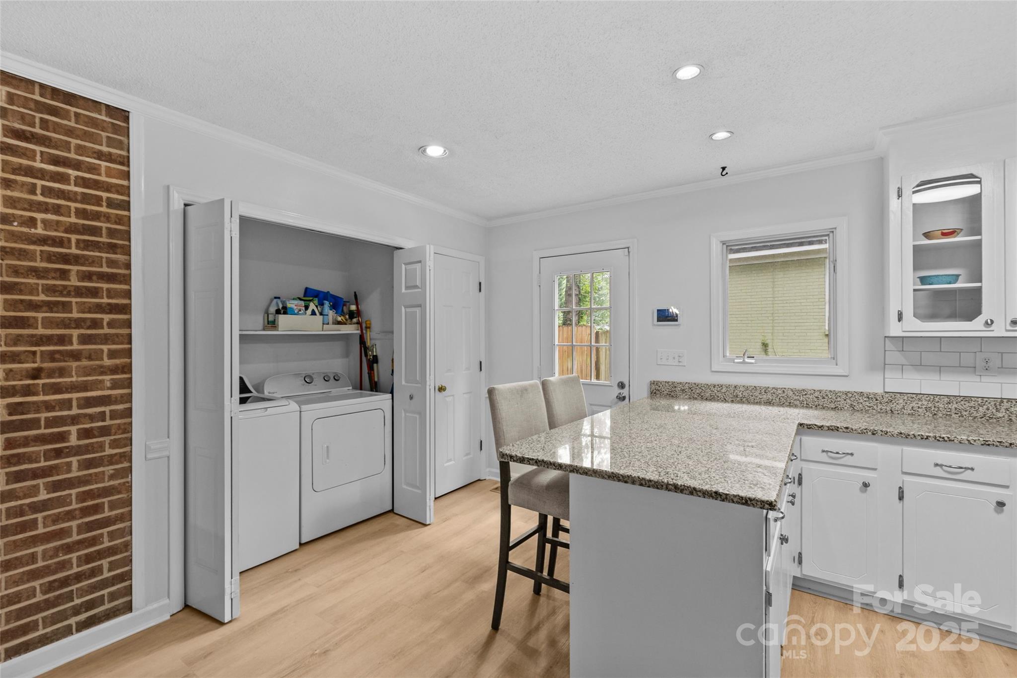 1001 Pinafore Drive