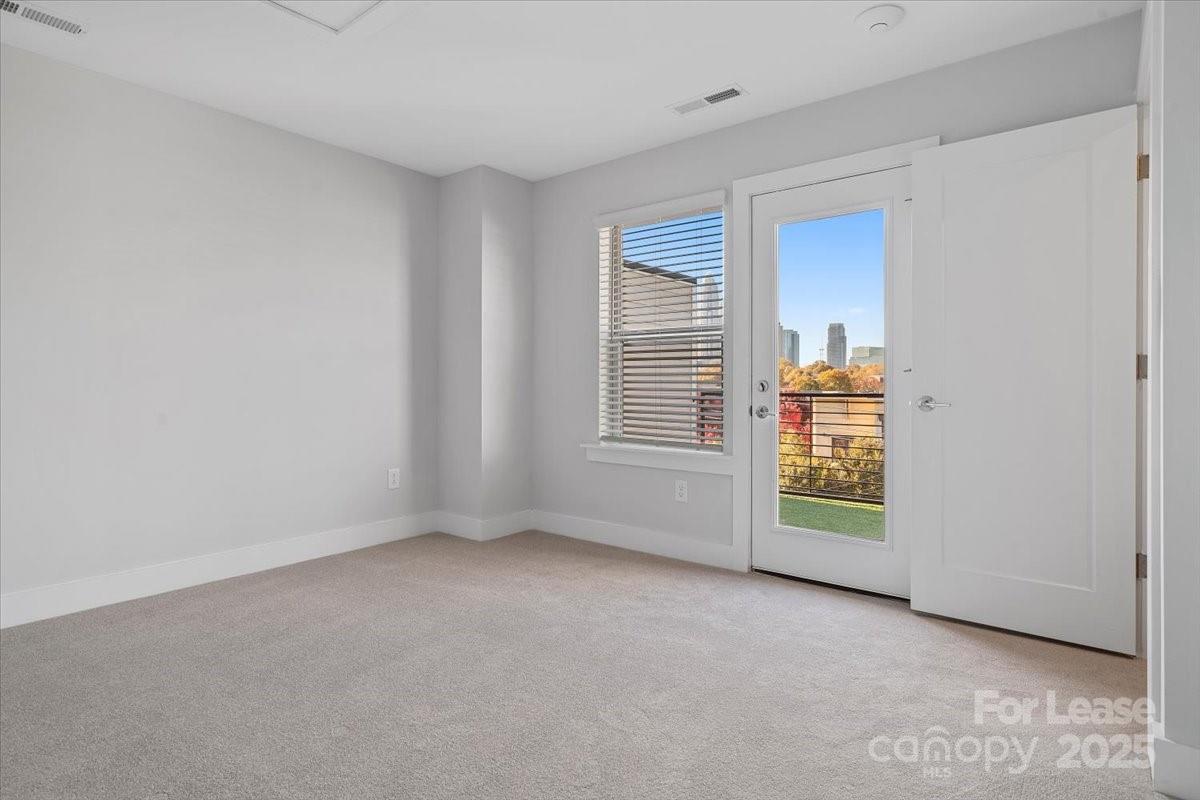 12147 Brooklyn Avenue