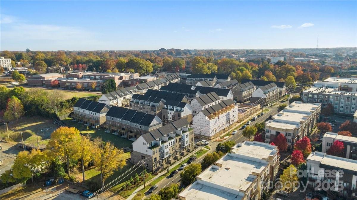 12147 Brooklyn Avenue