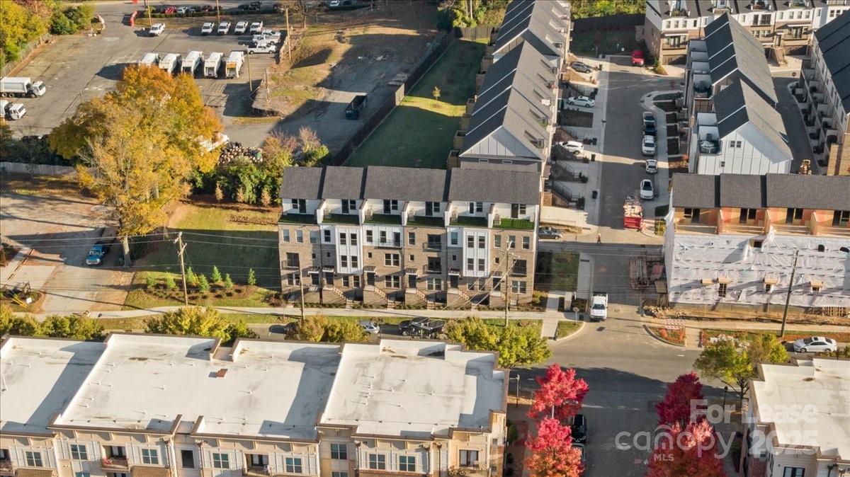 12147 Brooklyn Avenue