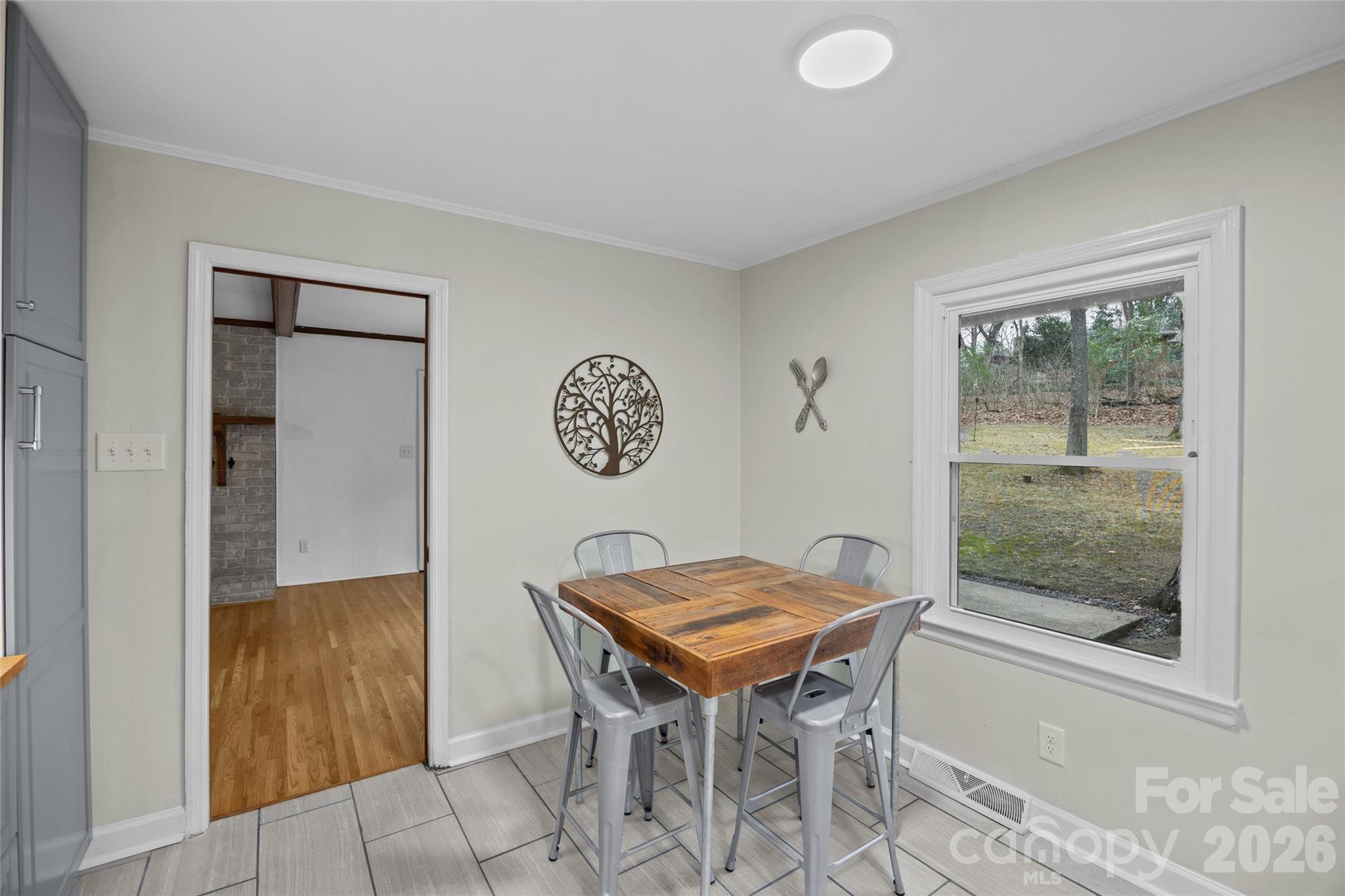 1040 Timber Lake Drive