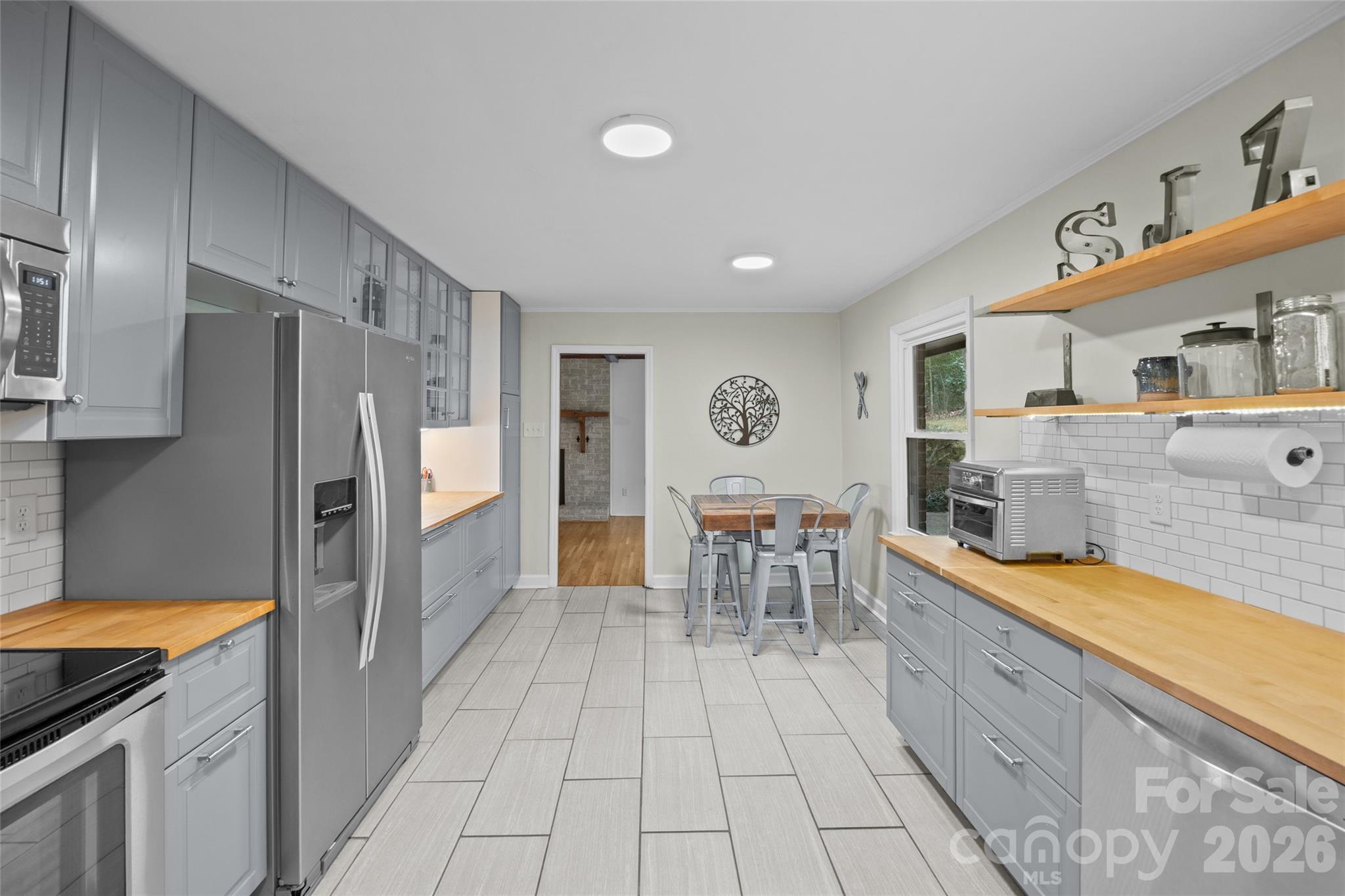 1040 Timber Lake Drive