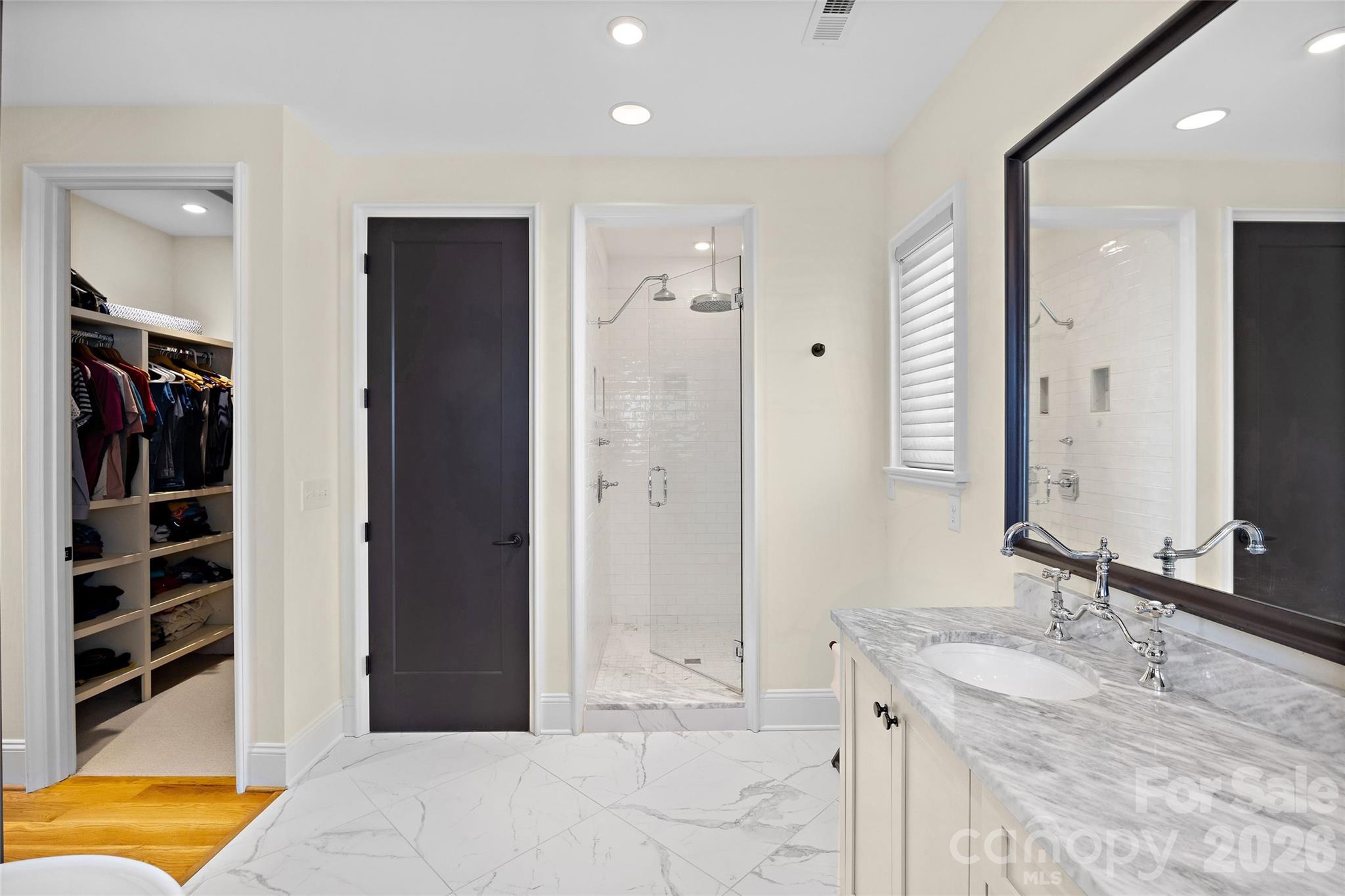 2649 Chesterfield Avenue