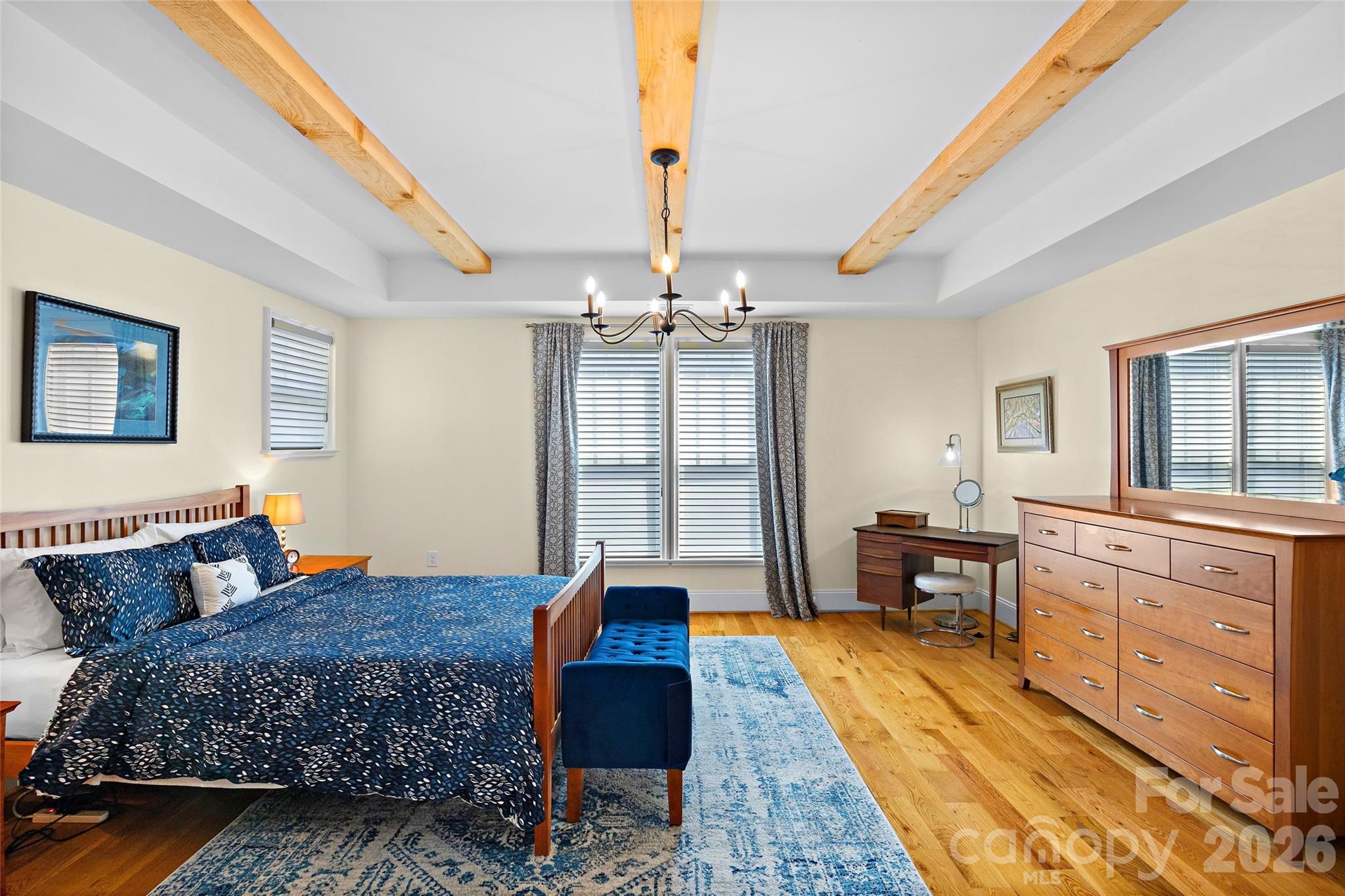 2649 Chesterfield Avenue