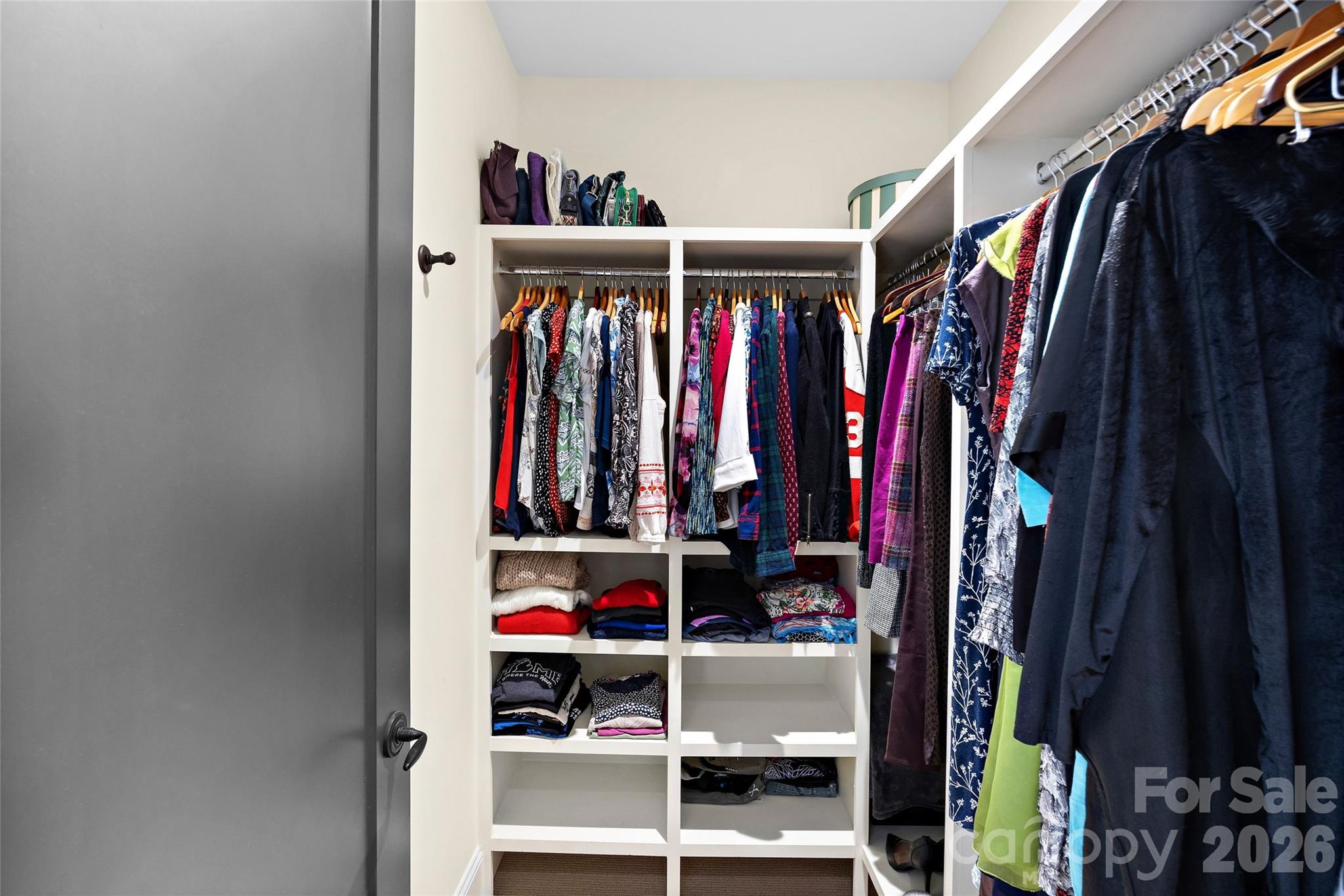 2649 Chesterfield Avenue