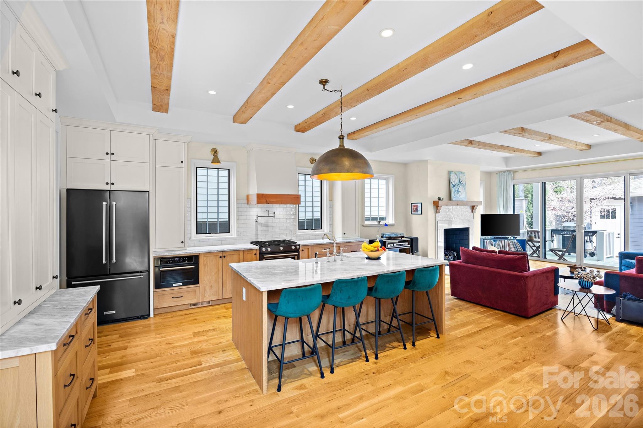 2649 Chesterfield Avenue