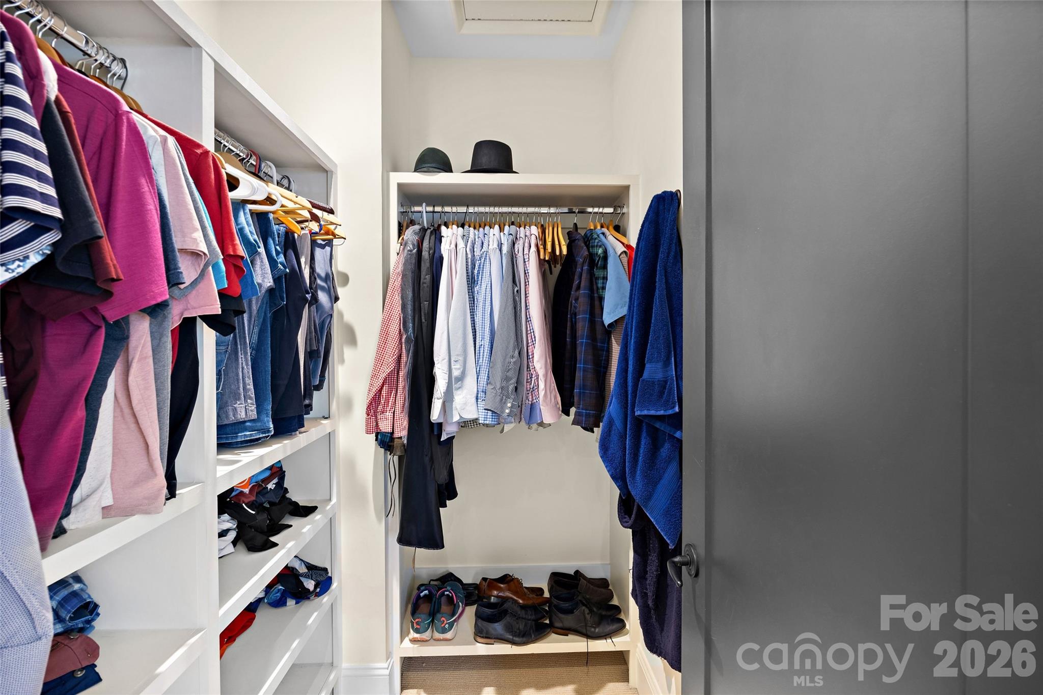 2649 Chesterfield Avenue