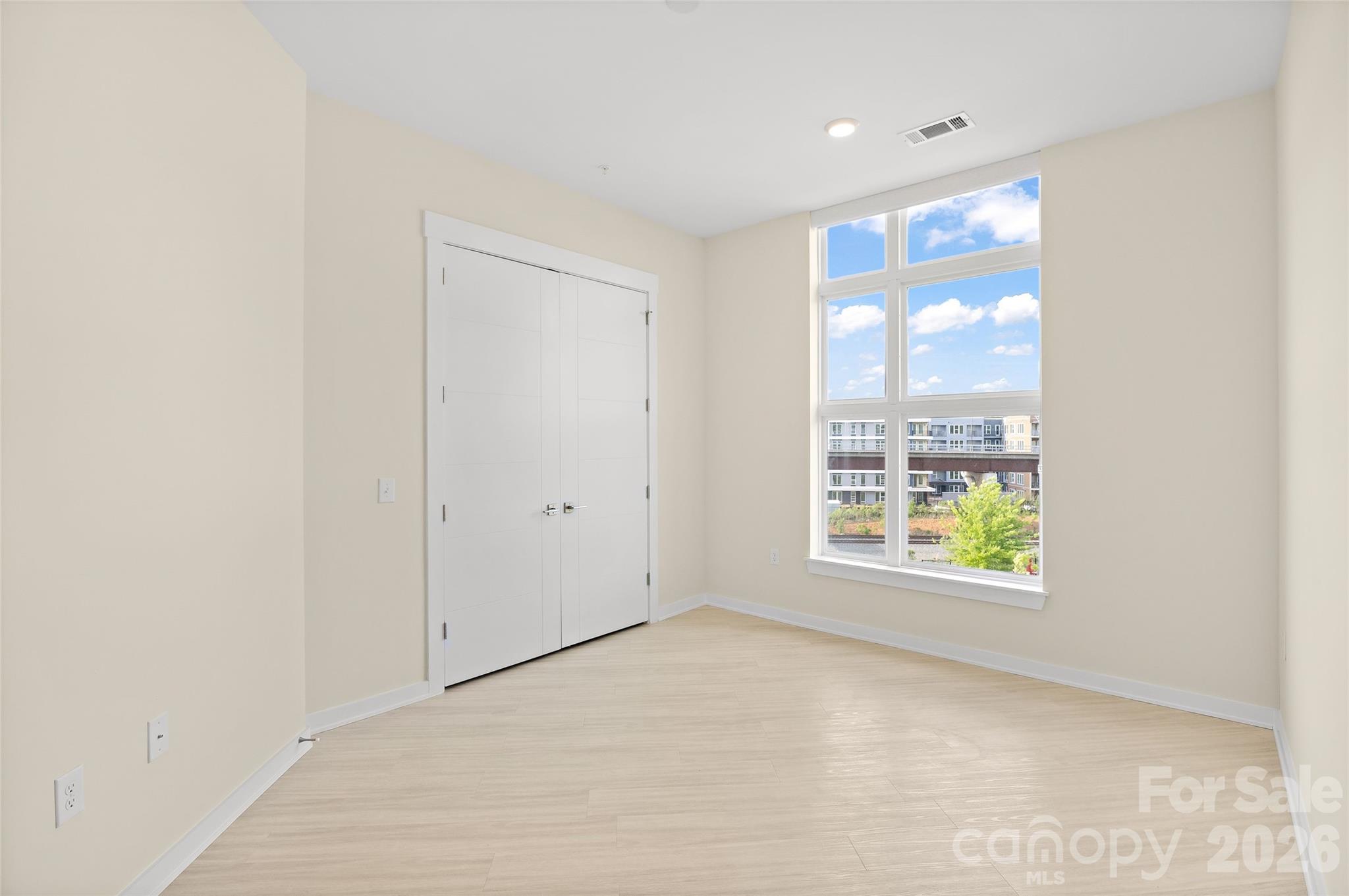 3630 N Davidson Street Unit: 4407